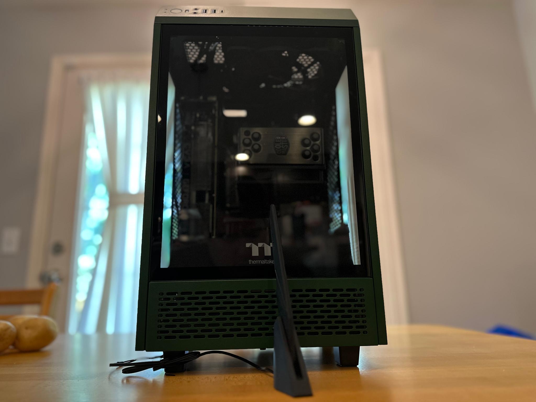 Sam|RTX 2080 Super, Ryzen 5 5600g Custom ITX Gaming PC. Mouse, Keyboard and Wifi included