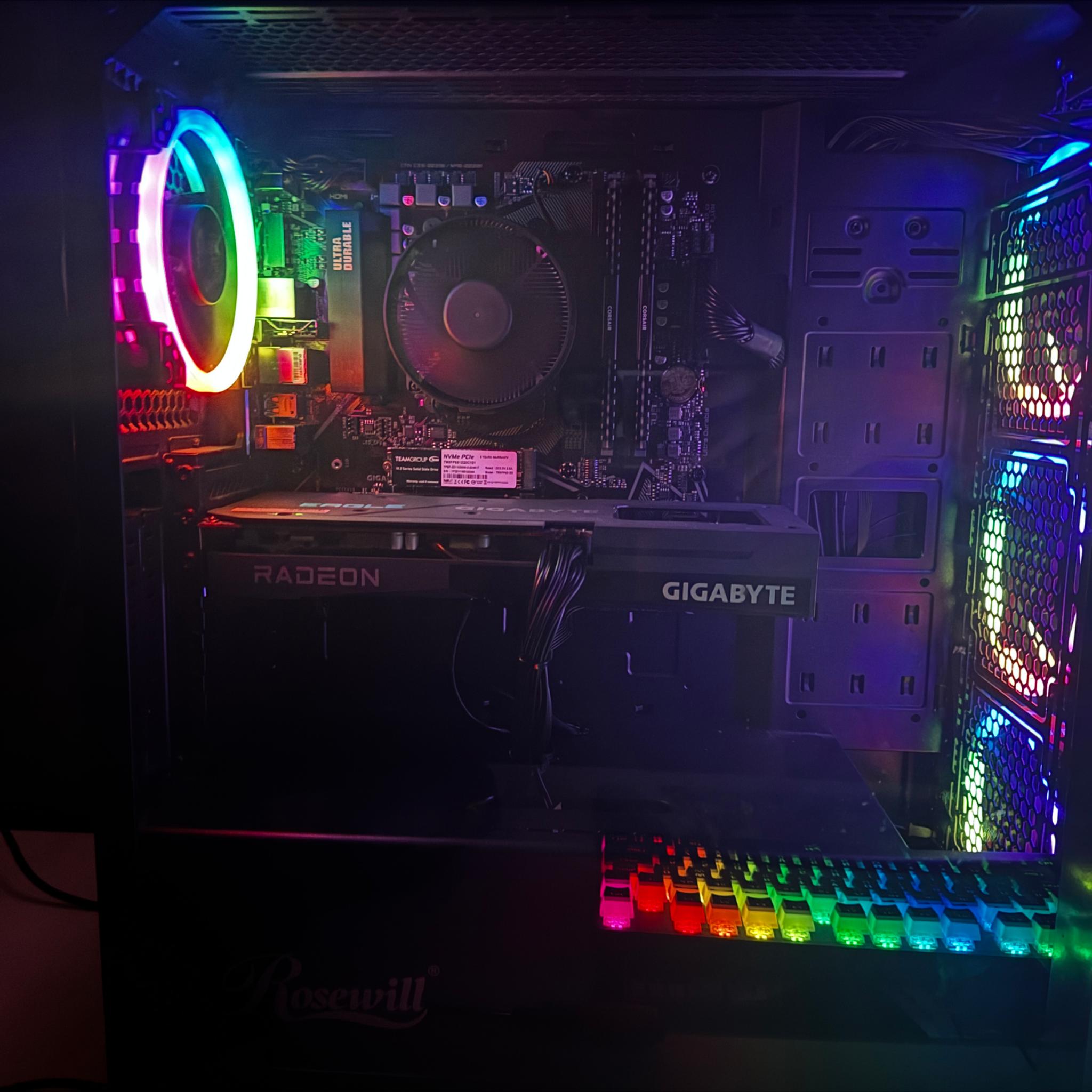 (MID RANGE GAMING PC) Ryzen 5 5500 RX 6600 16 GB Ram 512 NVME SSD