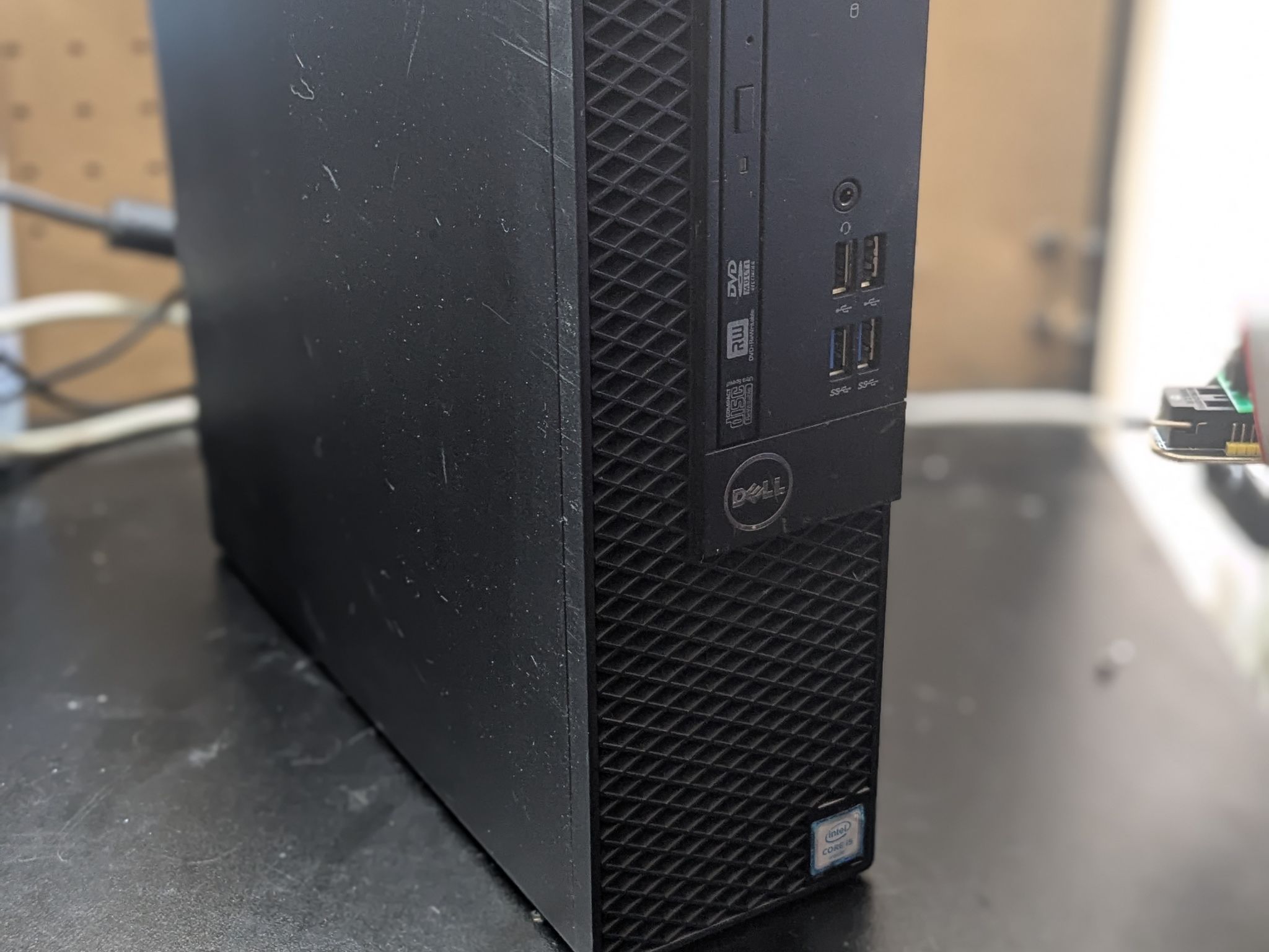 Minecraft/Roblox/Office Tower | Windows 11 | i5-6500, 16GB RAM, 250GB SSD, GT 1030, WiFi