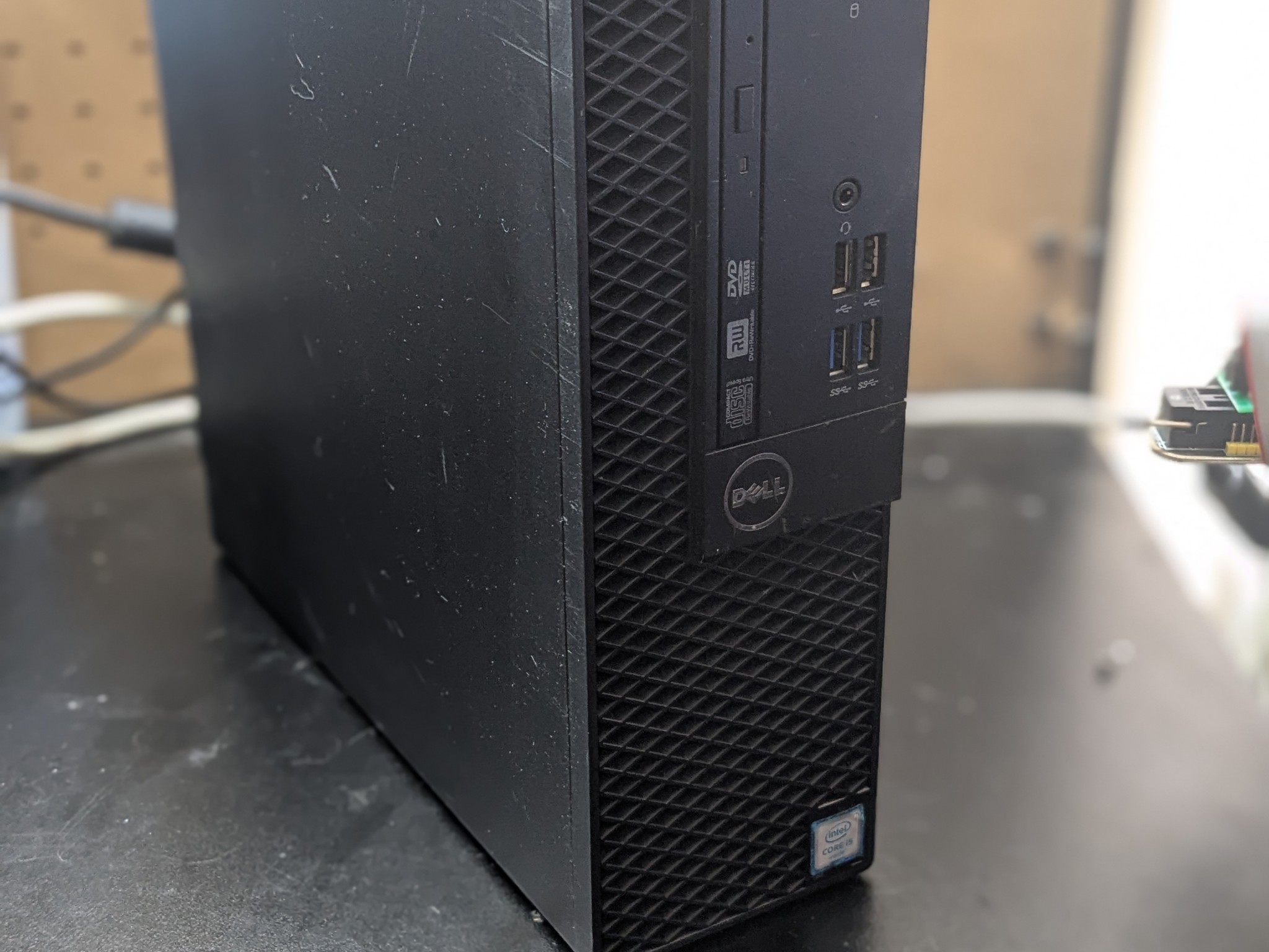 Minecraft/Roblox/Office Tower | Windows 11 | i5-6500, 16GB RAM, 250GB SSD, GT 1030, WiFi