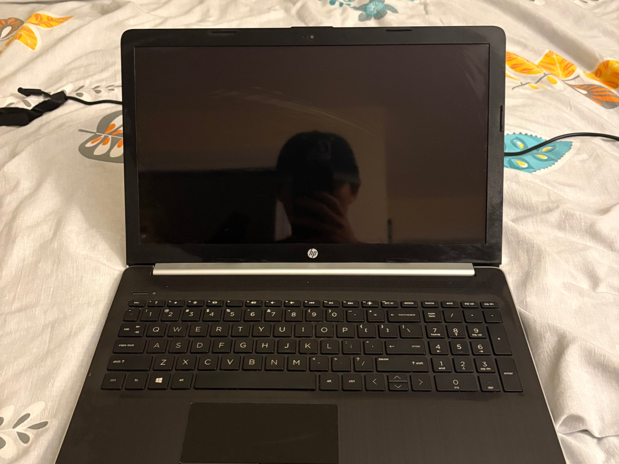 HP 15.6” Touchscreen Laptop – i5 / 12GB RAM / 128GB SSD *READ*