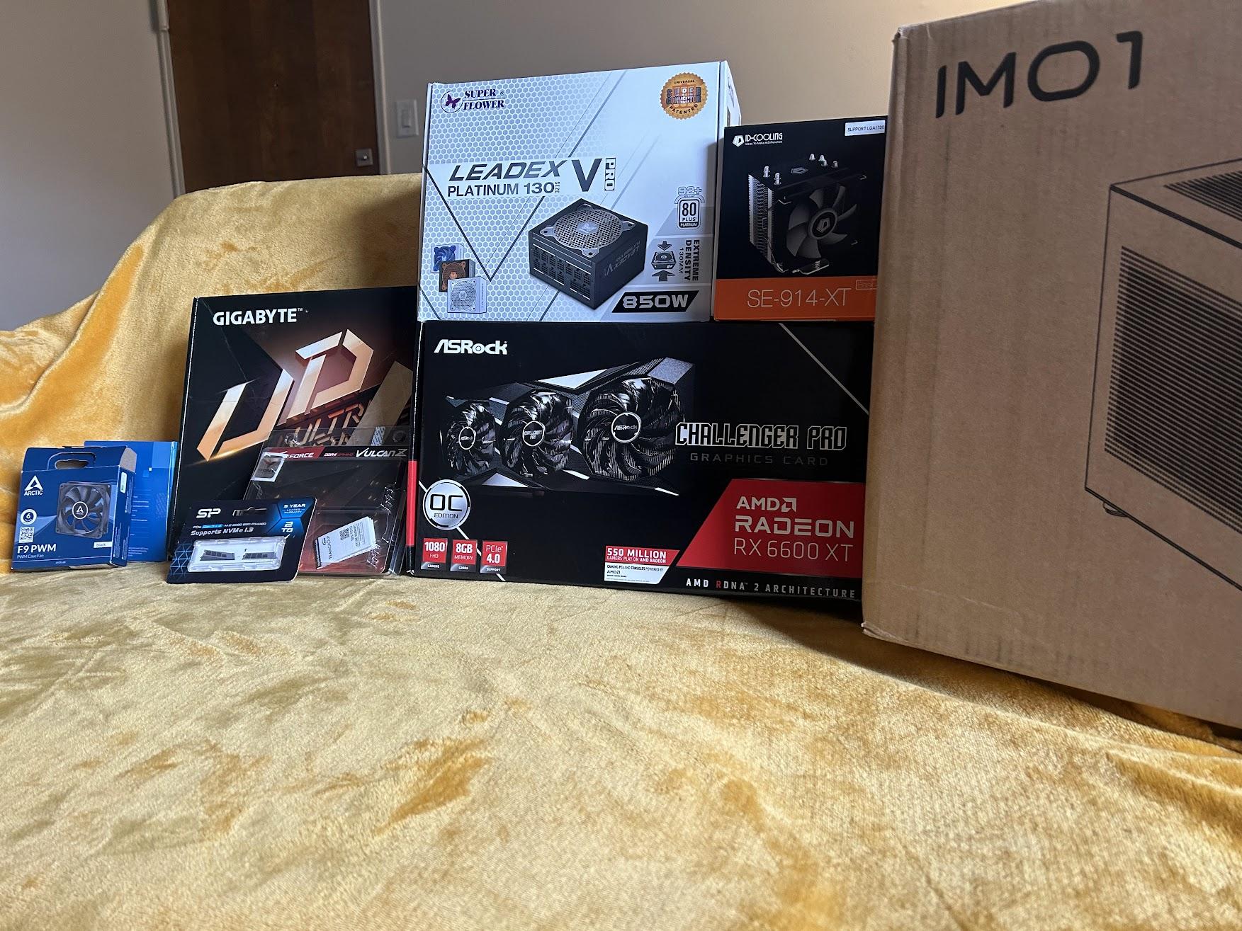 NoN RGB 12100F + 6600XT