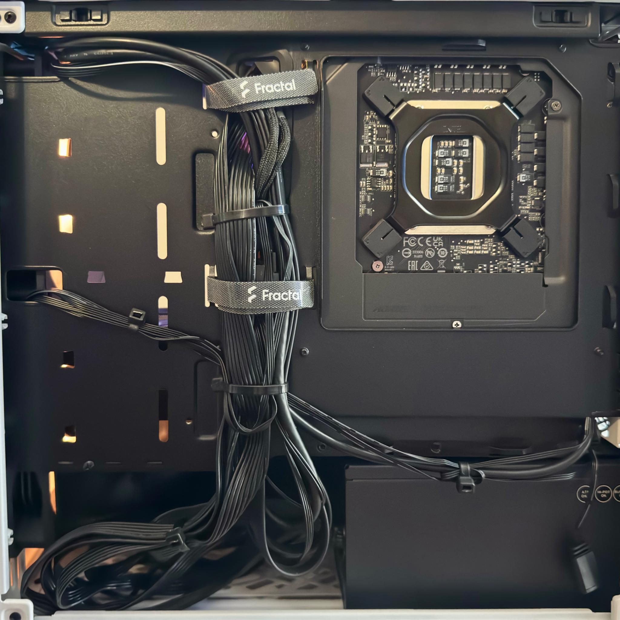 1440p Gaming PC - Intel i5 14600K, NVIDIA RTX 5070, 32GB DDR4, 2TB NVMe SSD