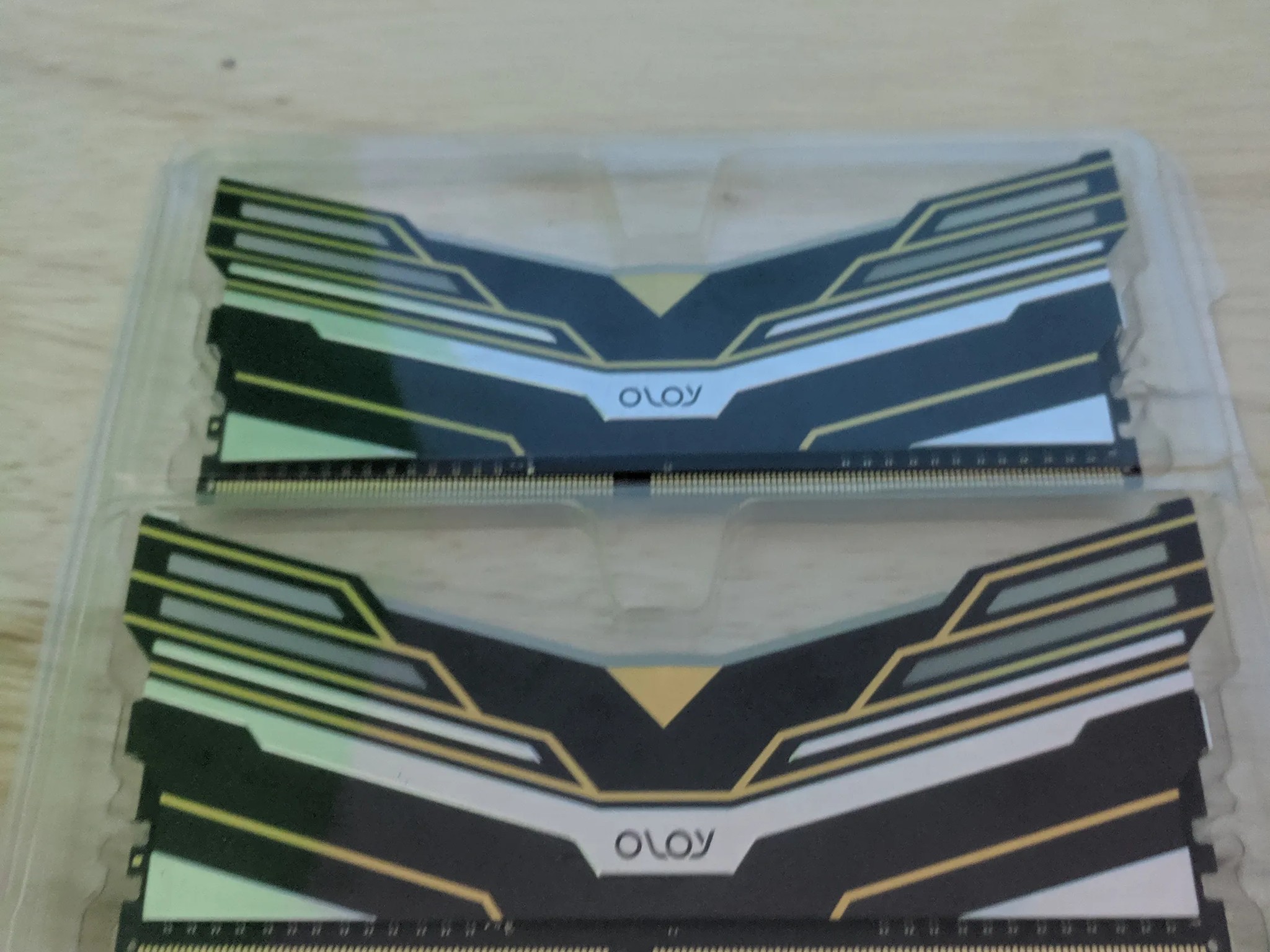 OLOy Warhawk 16GB DDR4-3600 CL18 Ram Kit