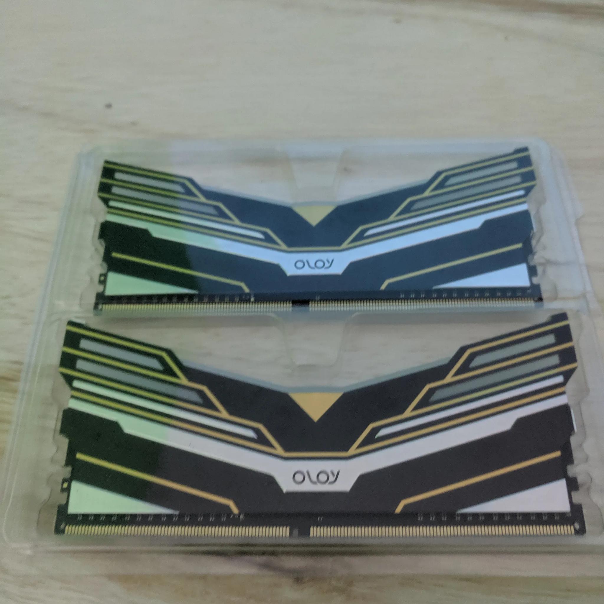 OLOy Warhawk 16GB DDR4-3600 CL18 Ram Kit