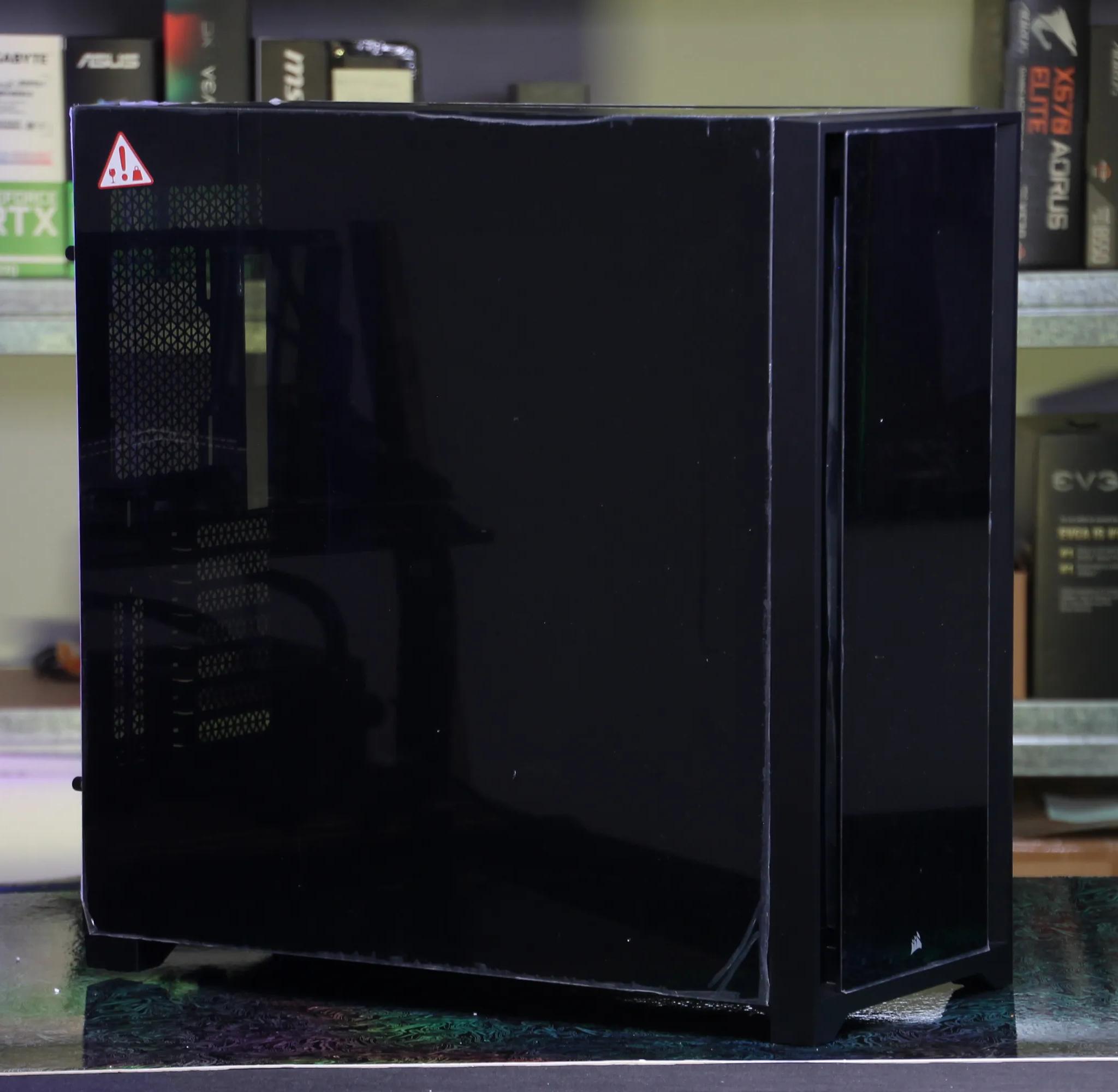 Corsair iCUE 5000X RGB Case + Corsair iCUE H150i RGB ELITE Liquid Cooler Combo