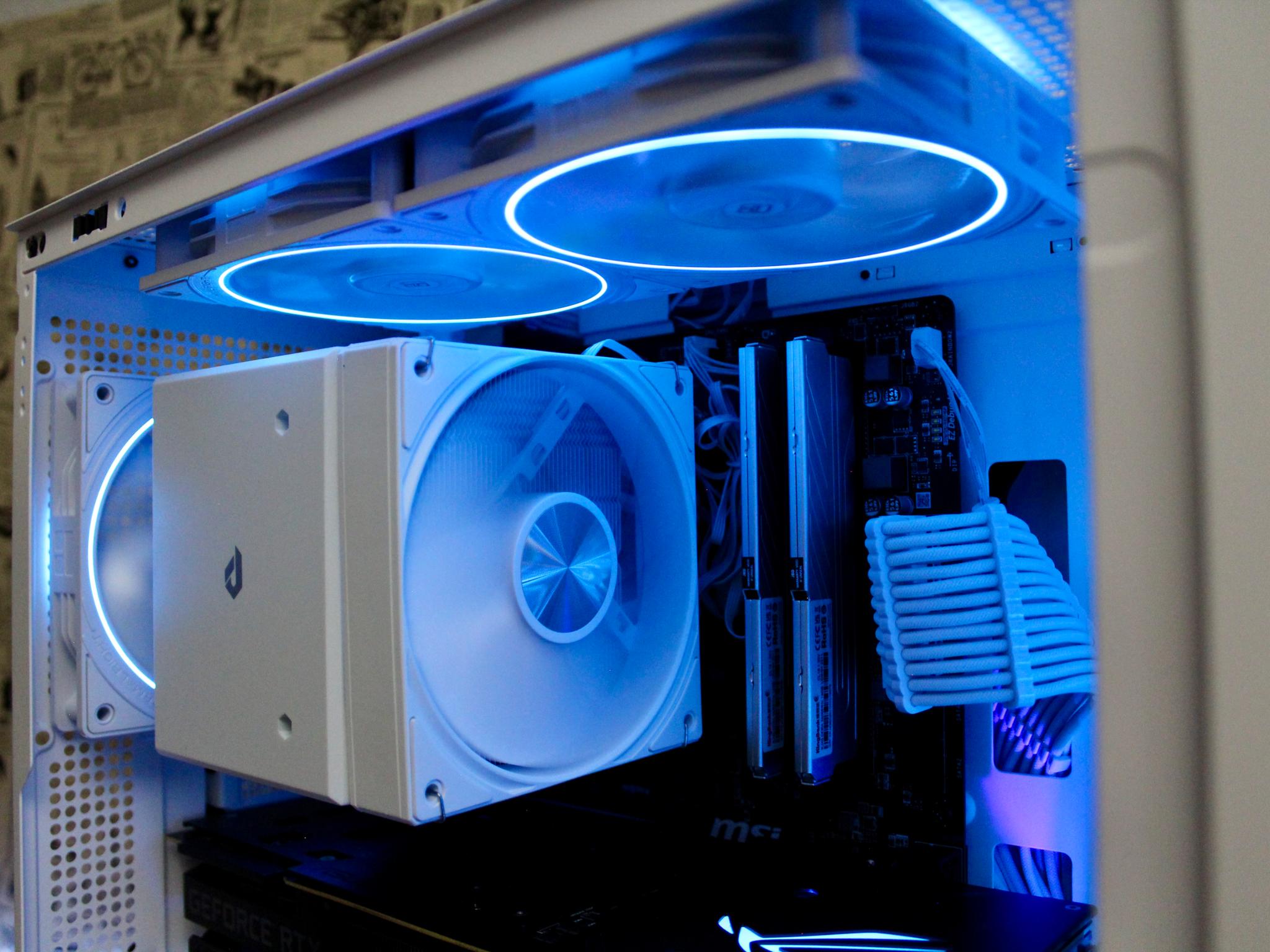 🔳 Winter Ti | Ryzen 5 5600 | 32GB Ram | 2080 TI | 1TB M.2 | W11 + WiFi