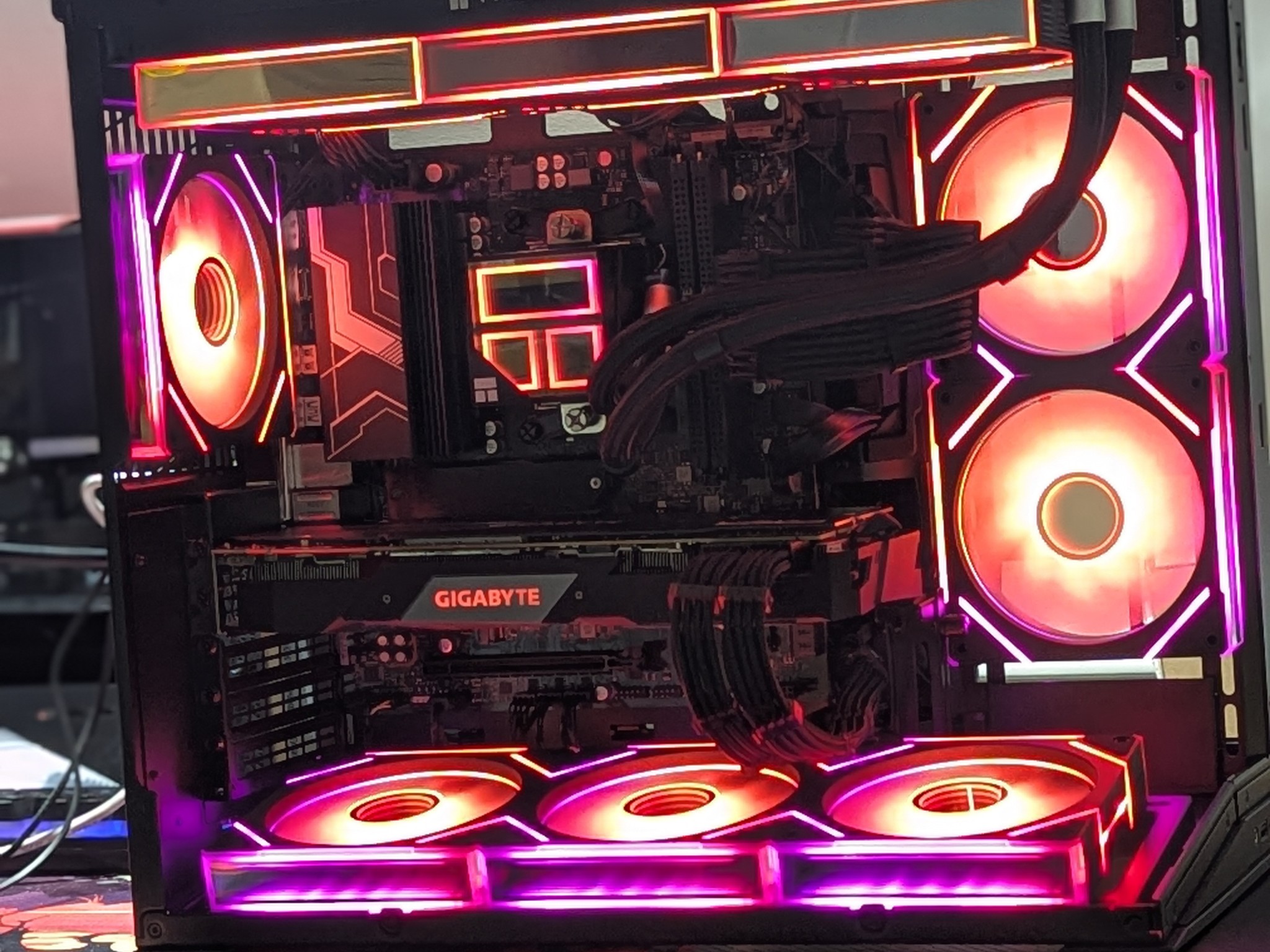 Gaming PC|Ryzen 7 9700 X|NVIDIA RTX 2080 Ti|32 GB DDR5|1 TB SSD|WIFI & BT|Windows 11 Pro