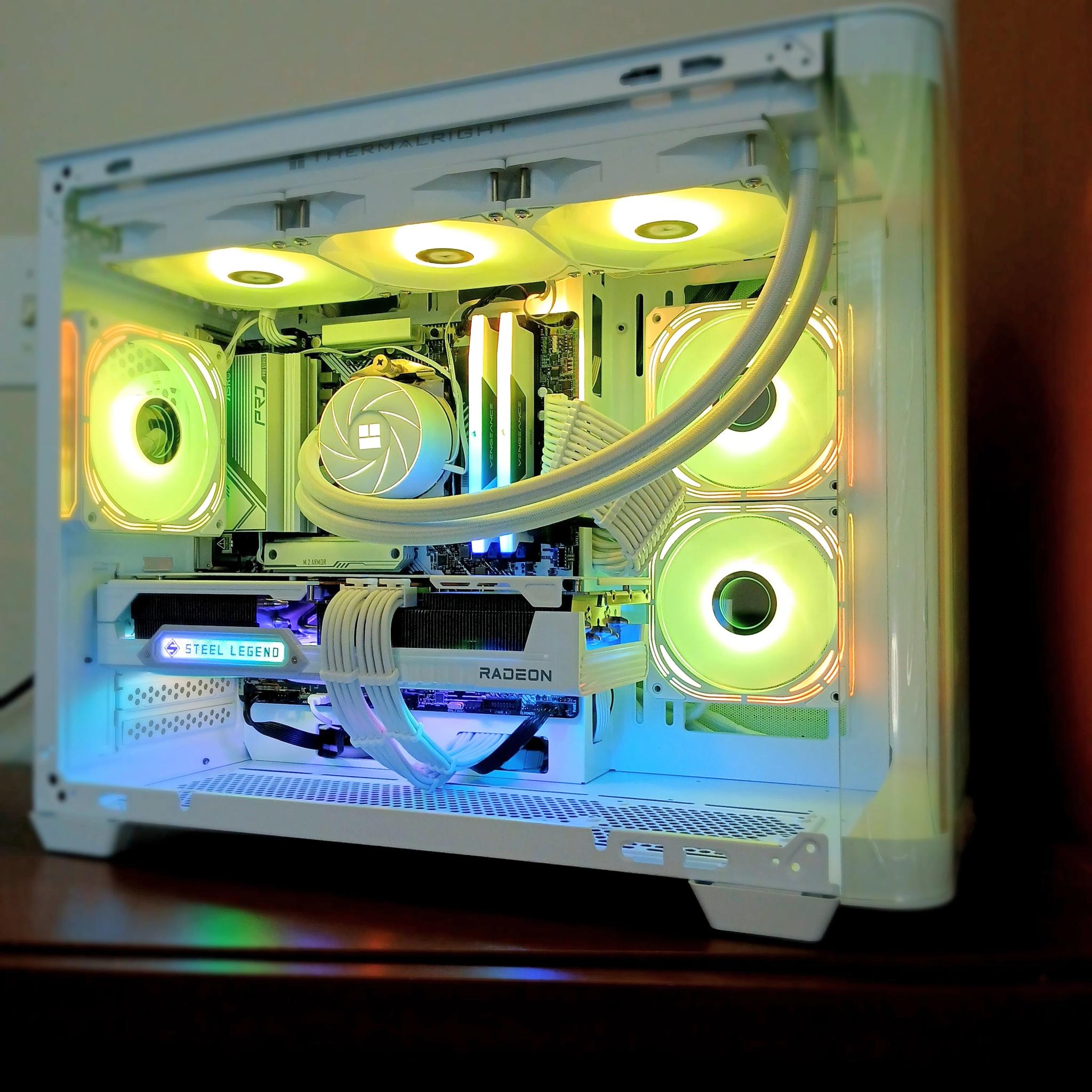 All White 4K Gaming | RX 9070 XT 16GB | Ryzen 7 7700 | 32GB RAM