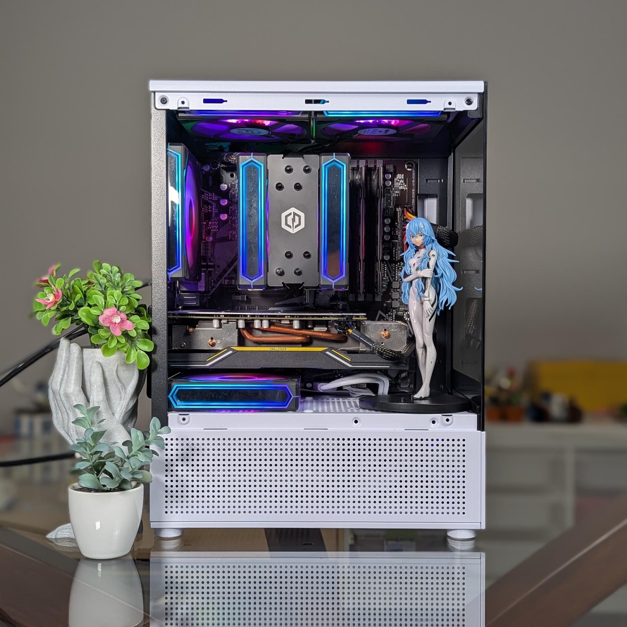 The Aesthetic White & Black | Ryzen 5 CPU + RX 5600XT GPU | 16GB RAM | 512GB SSD