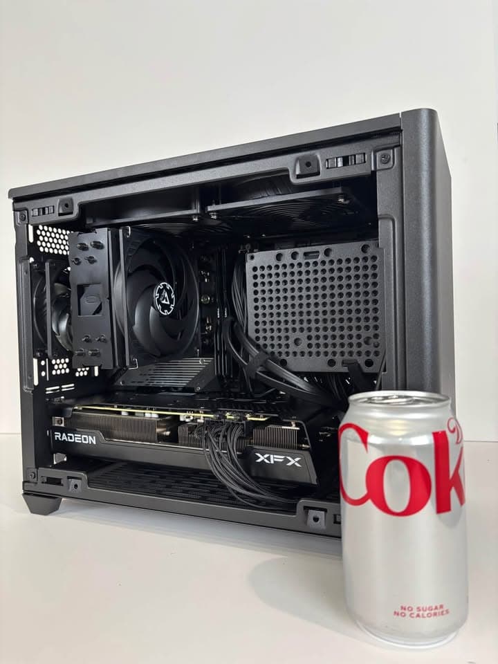 NR200 AMD 7600X+7600XT Compact Productivity