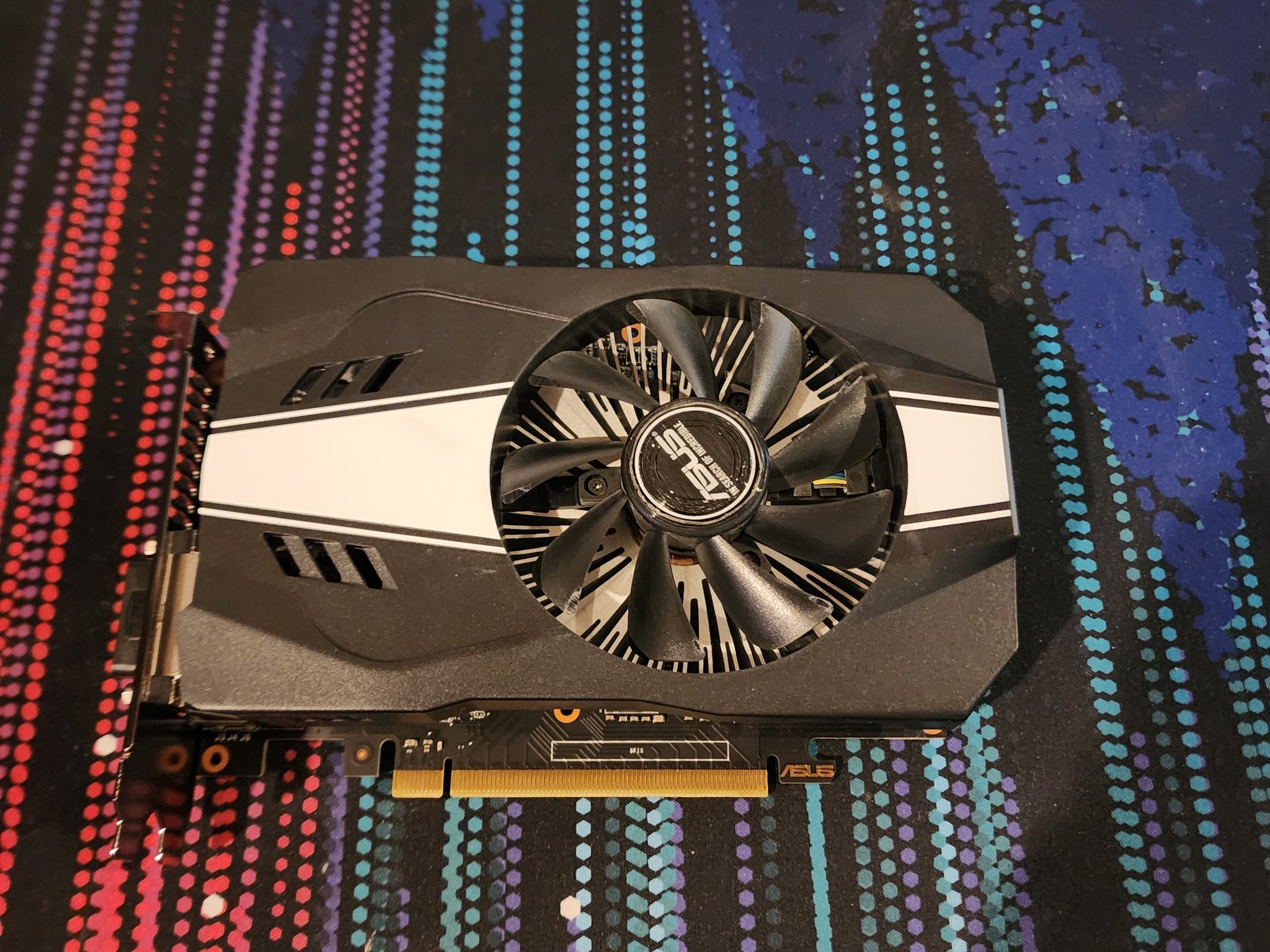ASUS GTX 1060 3GB