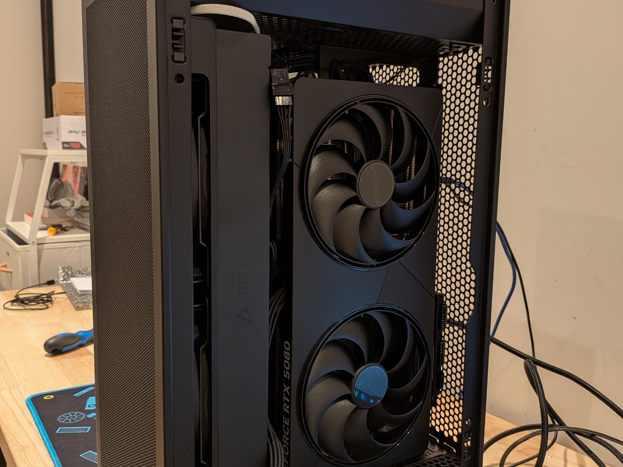 4K Workflow - RTX 5080, Ryzen 9 9900X, 64 GB DDR5, 2 TB Gen 4 NVME, RGB, Liquid Cooled