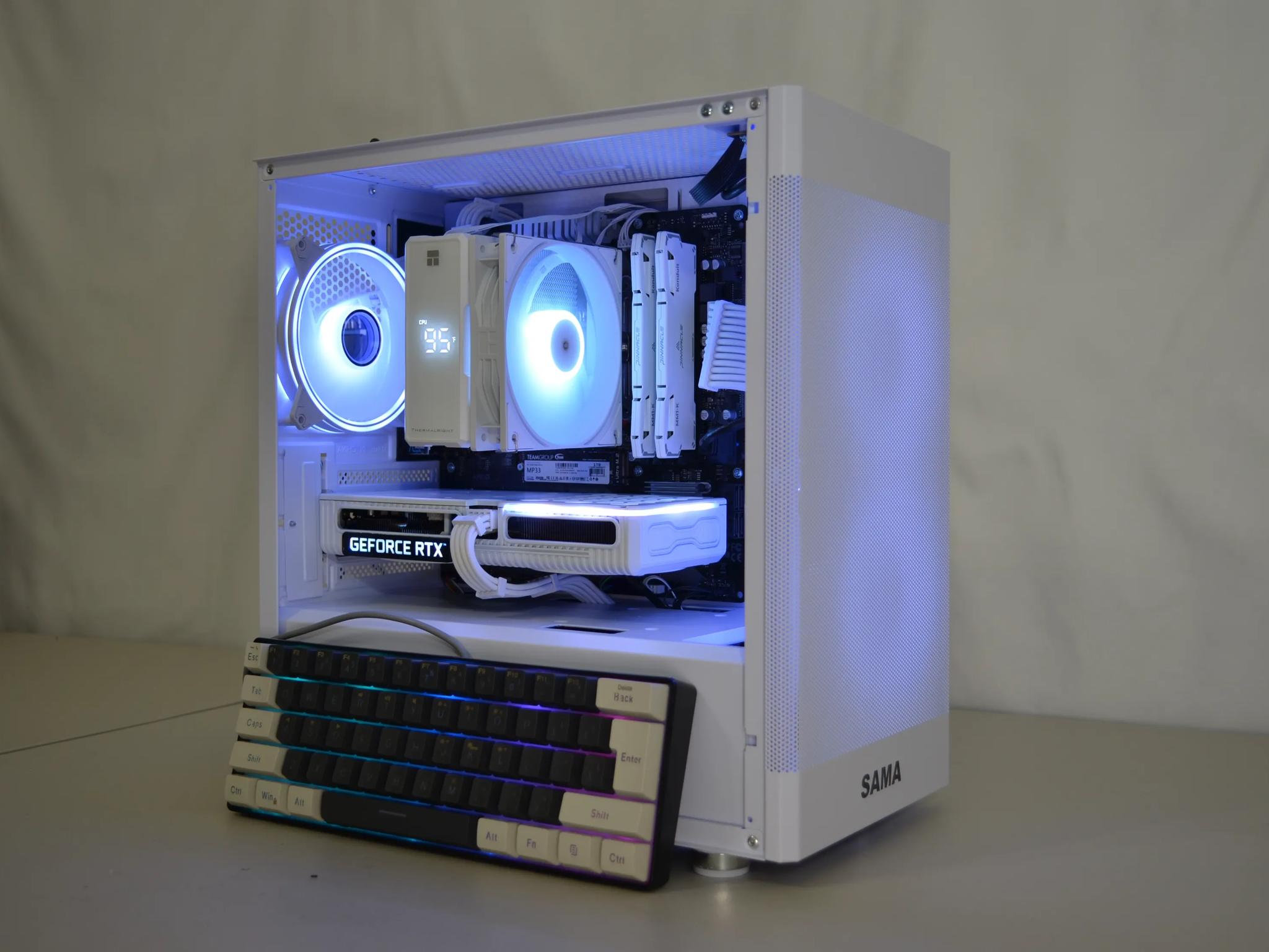 ⚪White Out V3⚪ Free Keyboard!⌨️ - RTX 3060ti | Ryzen 5 5500 | 1tb NVMe | Windows 11 FULLY ACTIVATED