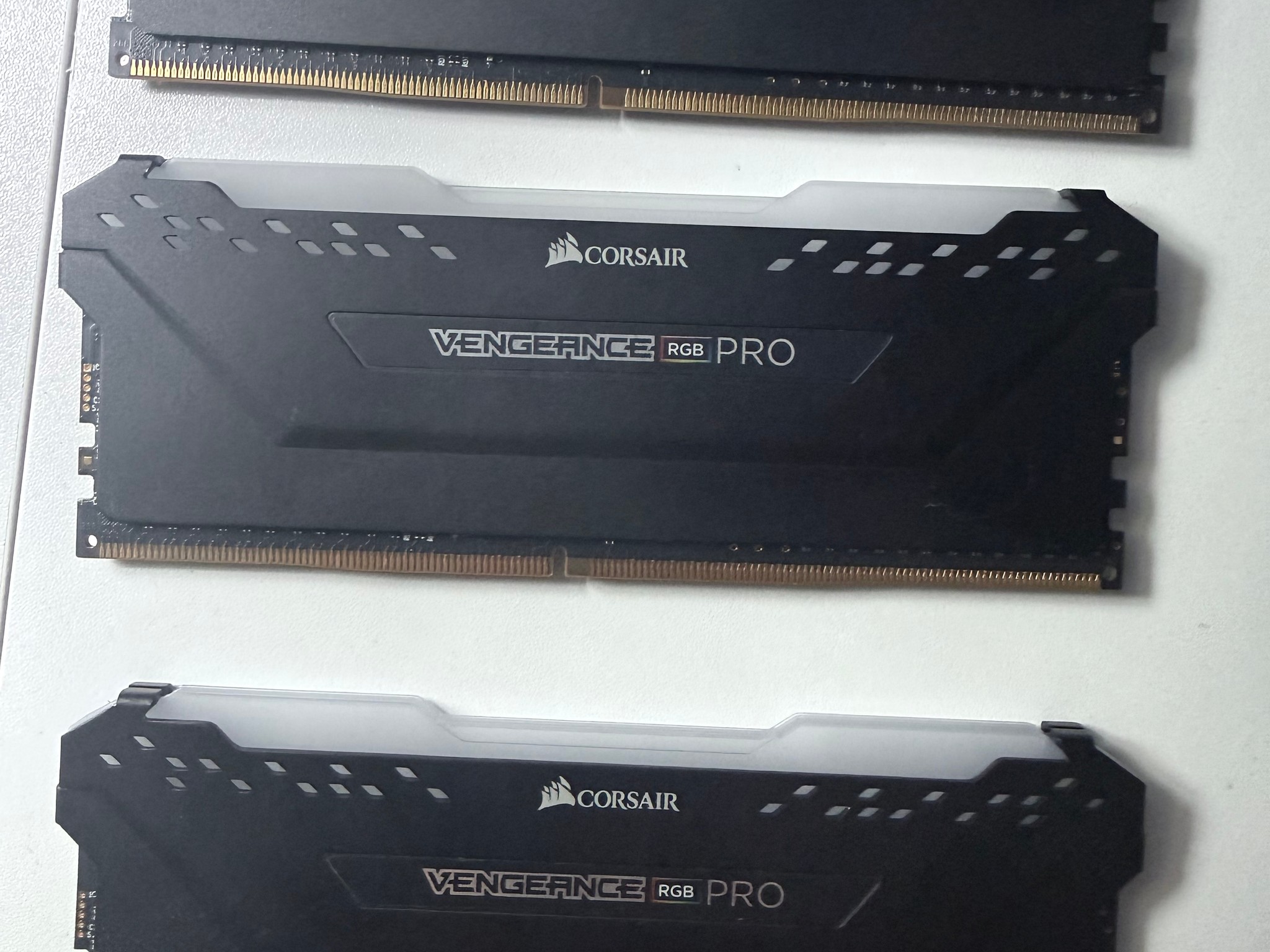 CORSAIR - VENGEANCE RGB PRO 24GB (3x8GB) DDR4 3200MHz C16 UDIMM Desktop Memory - Black