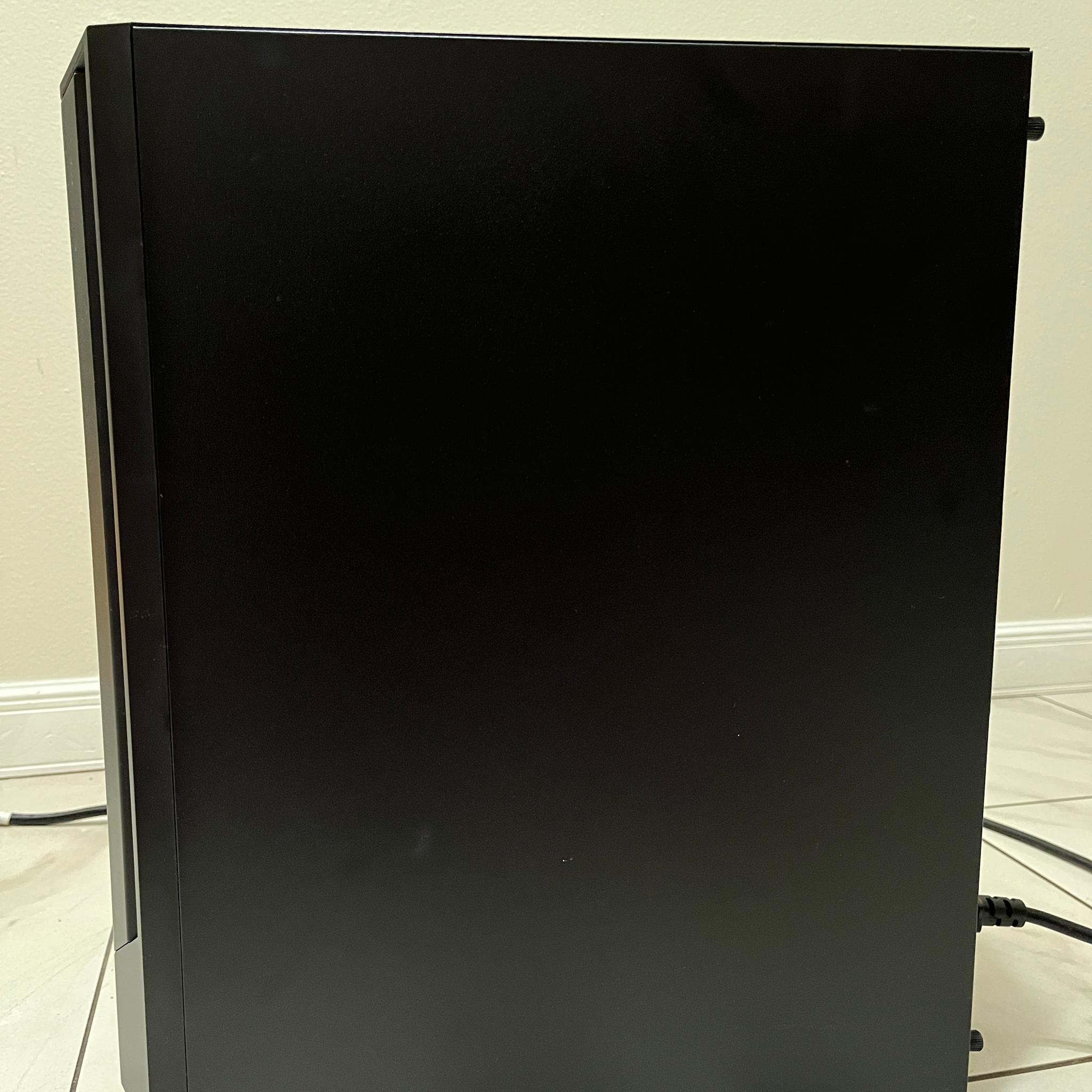 NVIDIA RTX 2070 SUPER, Intel i7-6700, 16GB RAM, 756GB Storage - Gaming PC w/Wi-Fi & BT