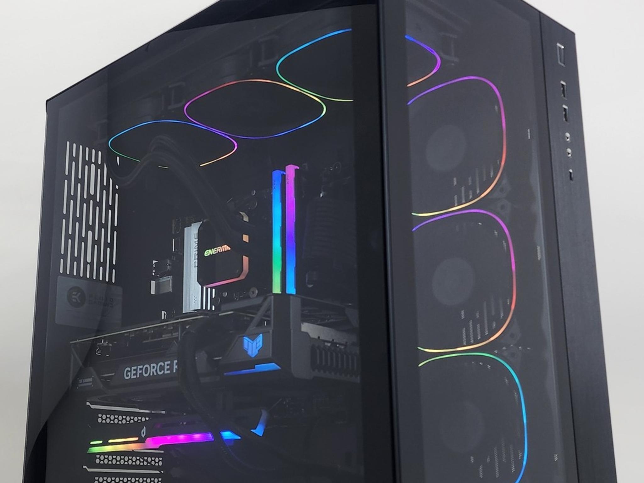 Gaming PC Ryzen 7 7800X3D 32GB RAM 1TB SSD RTX 4070 Ti SUPER 16GB Windows 11 Computer