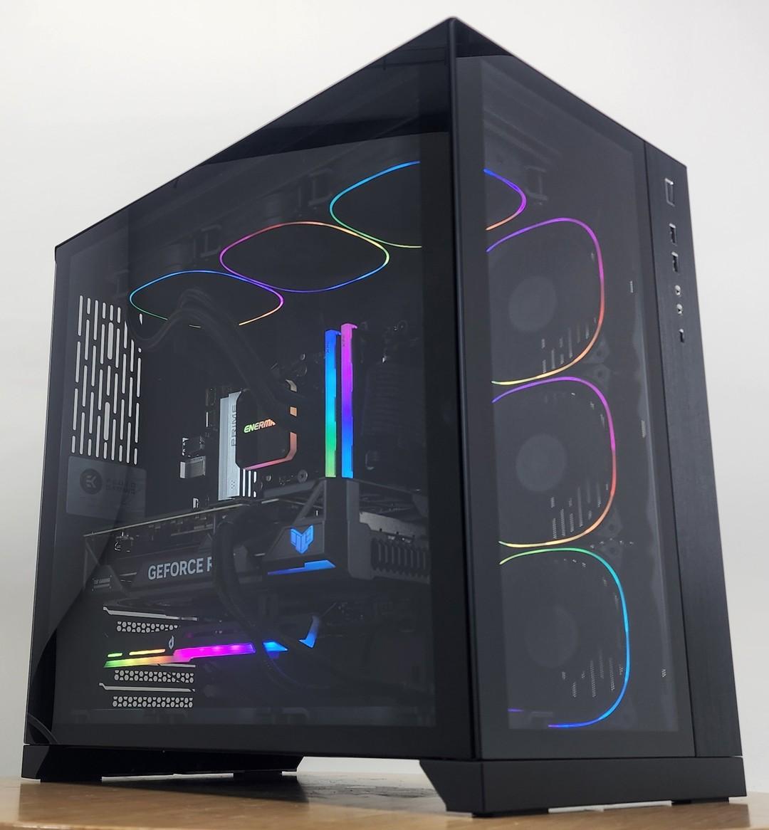 Gaming PC Ryzen 7 7800X3D 32GB RAM 1TB SSD RTX 4070 Ti SUPER 16GB Windows 11 Computer