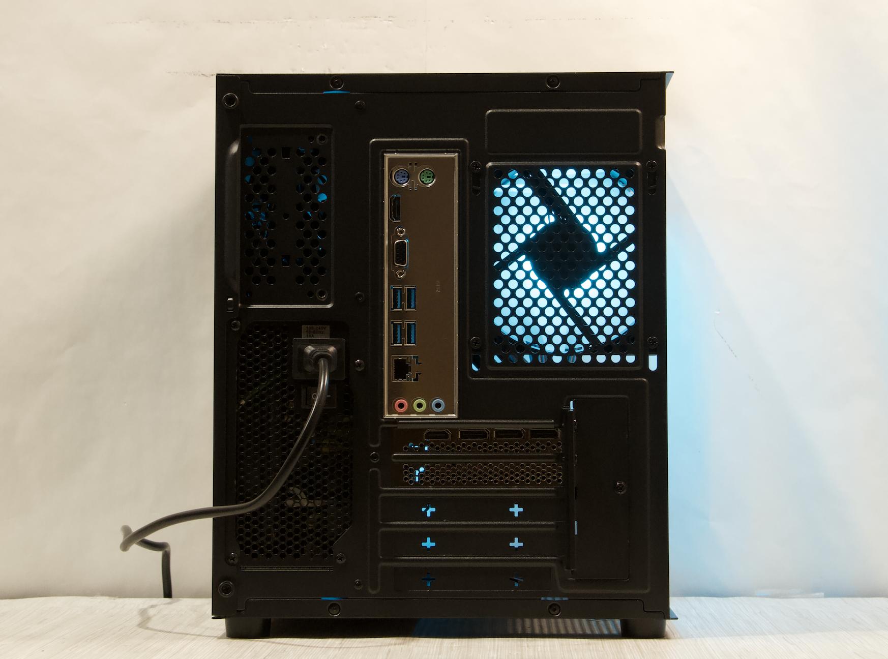 RTX 3080, Ryzen 7 3700X, 32GB DDR4, 1TB NVMe SSD, WiFi - 1440p Gaming PC