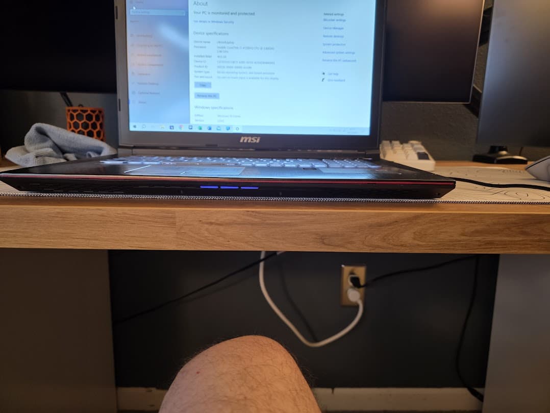 MSI GE72 2qc APACHE-264US GTX 960M USED / UPGRADED / GREAT SHAPE / WINDOWS 10 HOME