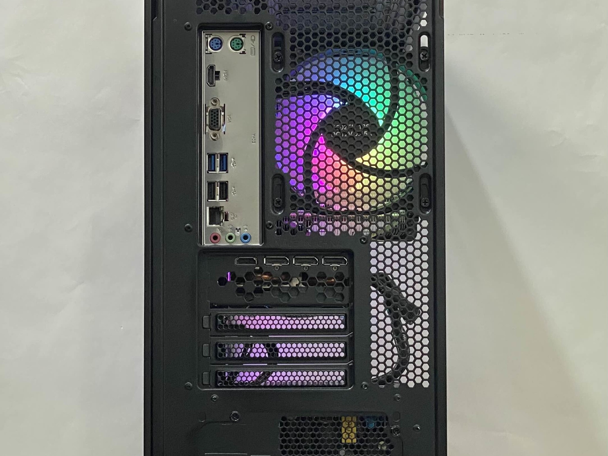 RTX 3070, Ryzen 5 5600, 32GB DDR4, 1TB NVMe SSD, WiFi - Gaming PC w/ Windows Activated