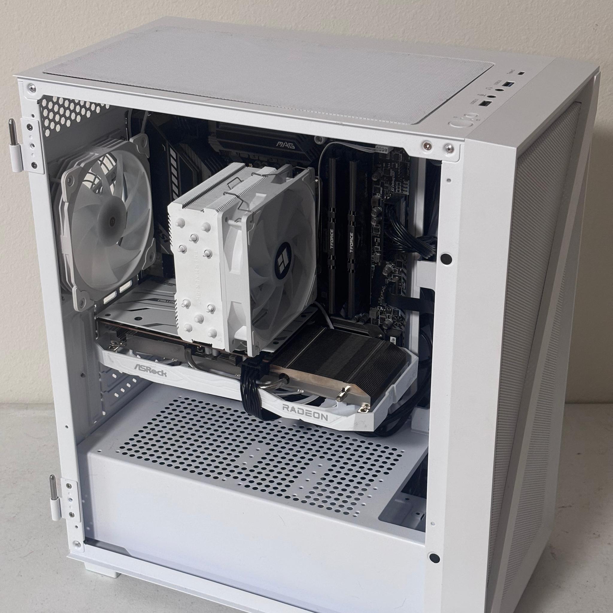 🤍Perfect for 1080p gaming has Intel i3 10th gen and rx 6600! All White ARGB🤍