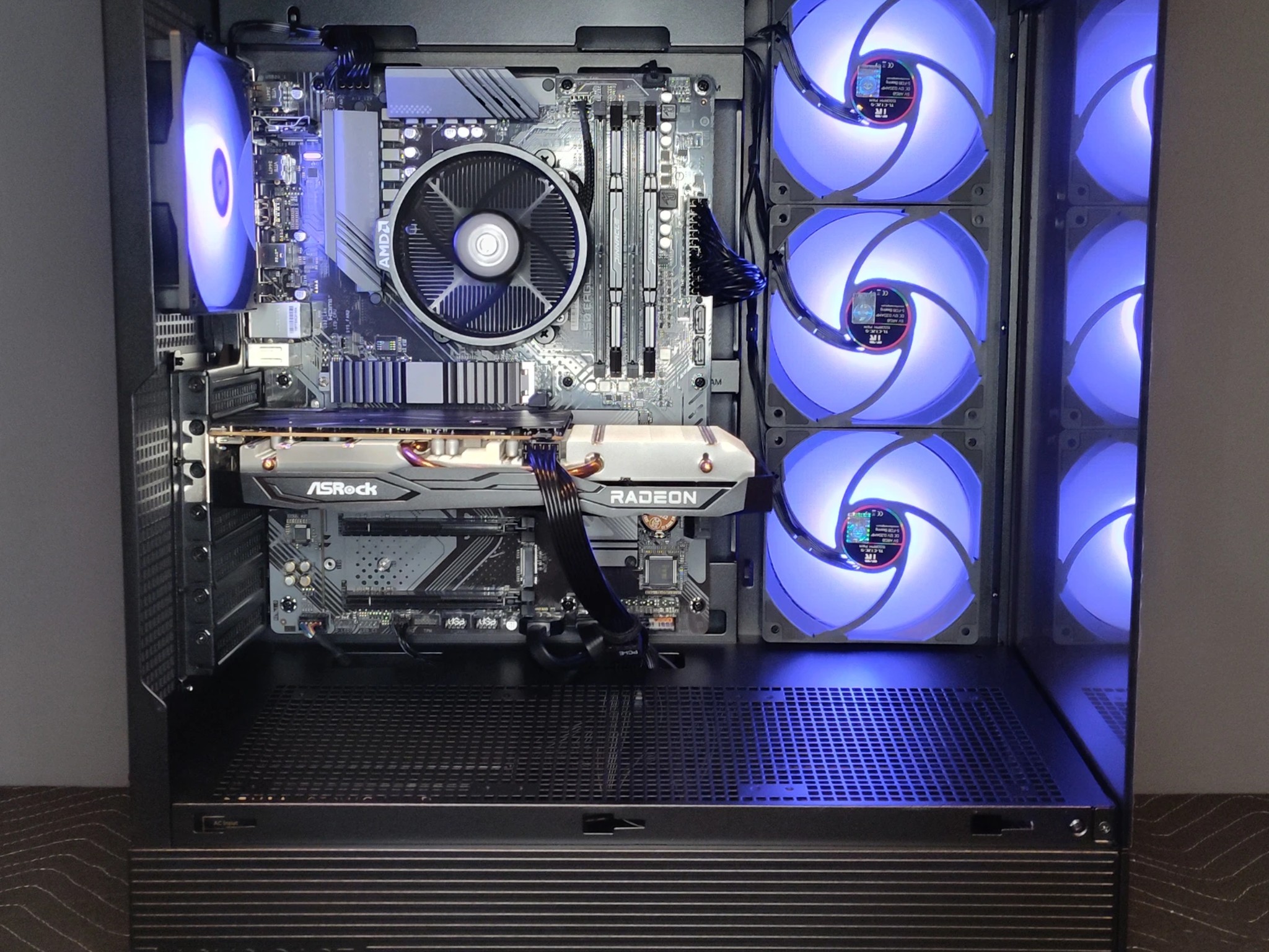 Solid 1080p | Entry 1440p | Ryzen 5 5500 | RX 6600 | 1TB Storage | 16GB 3200Mhz Ram | WiFi6