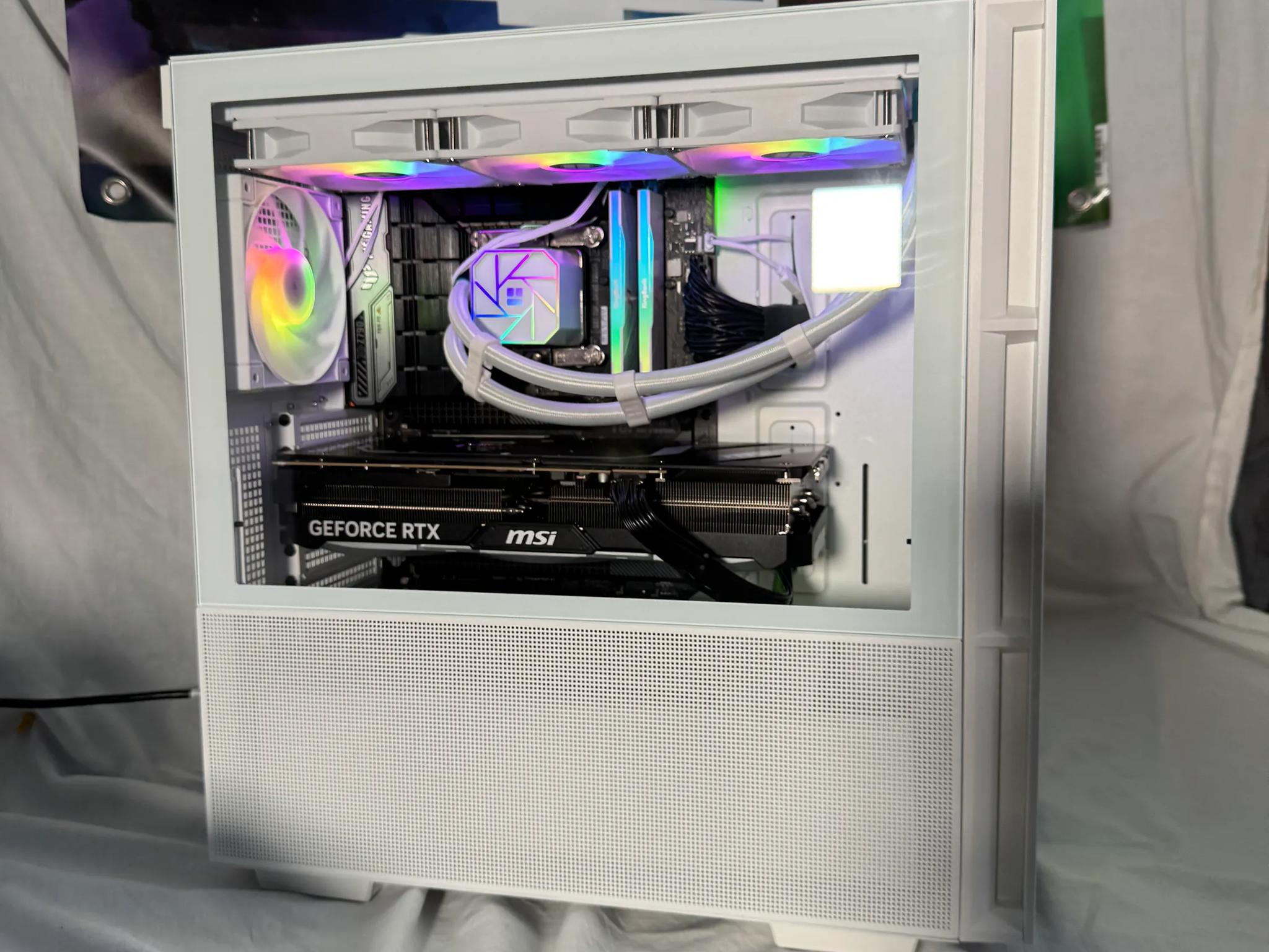 RTX 4080 Super Intel Core i7 14700k
