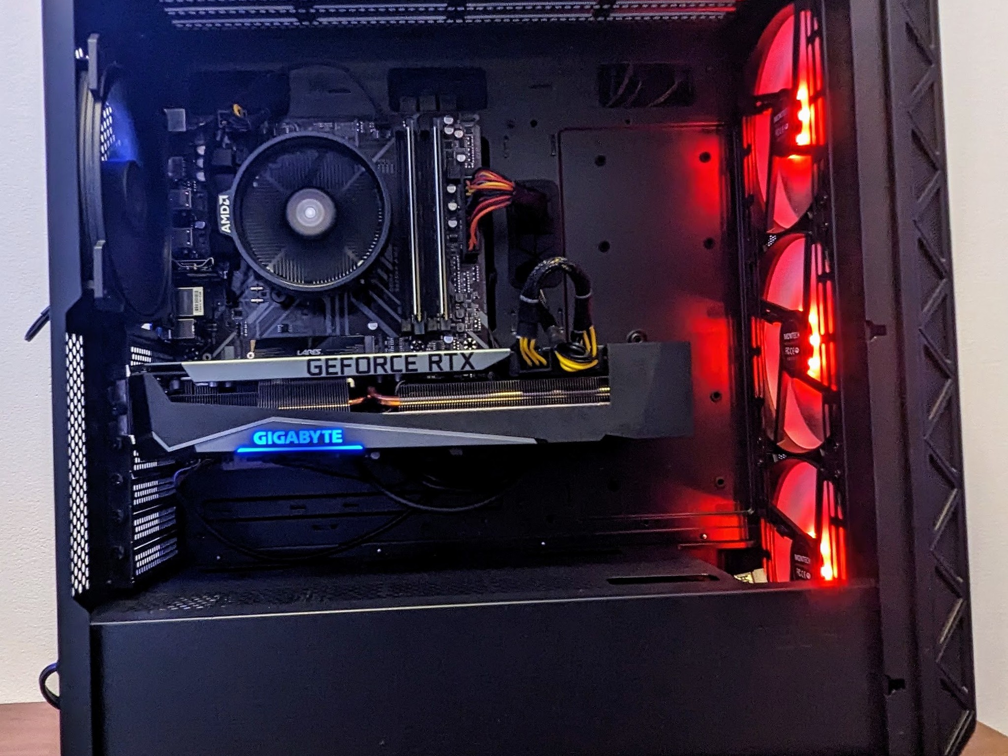 Gaming PC - AMD Ryzen 7 5700x - 32GB DDR4 3200MHZ RAM - Nvidia RTX 3070ti 8GB GPU - 3TB - B450 - W11