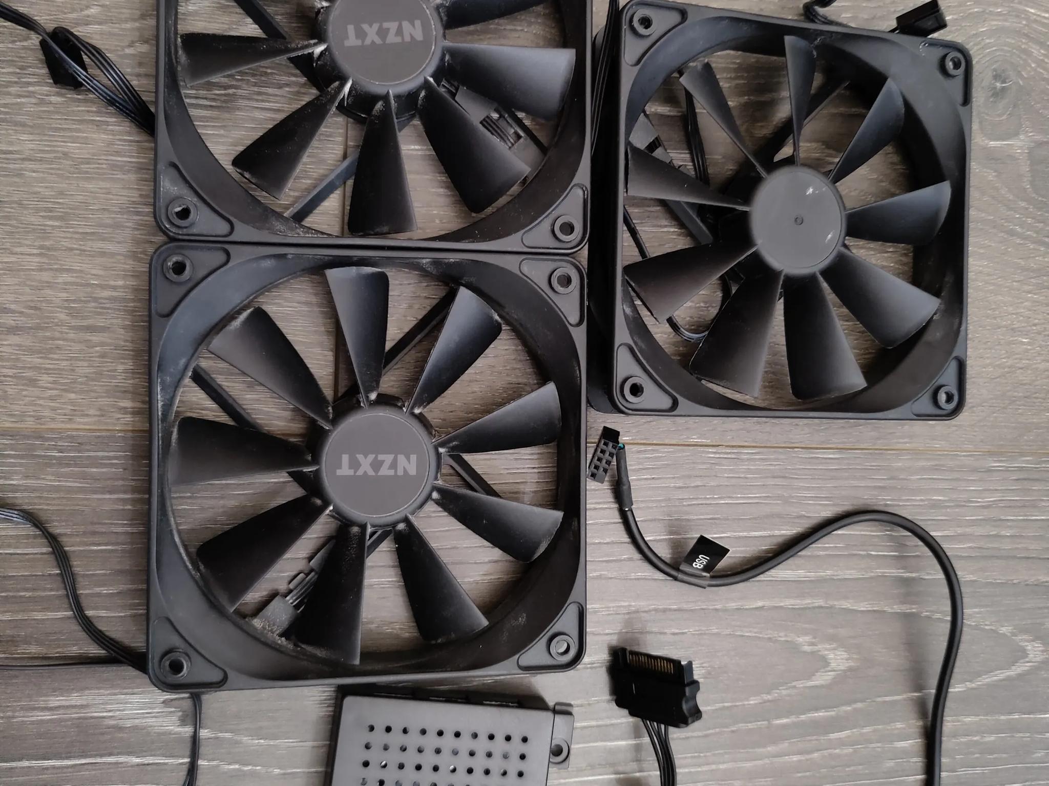 NZXT 120mm case fans 3pk with controller
