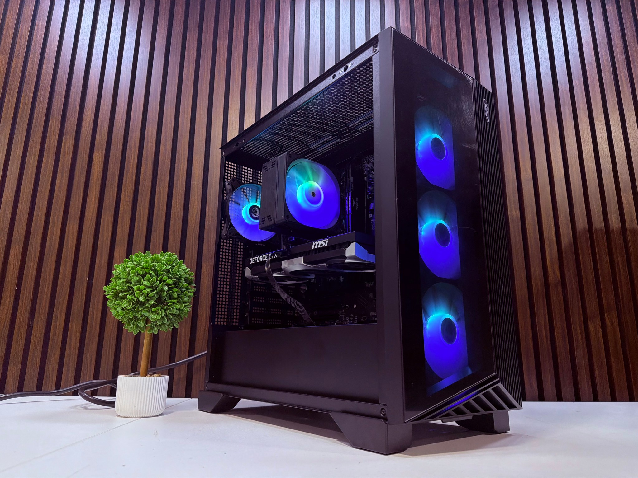 RTX 5060 | Ryzen 7 8700F | 32GB DDR5 | 2TB M.2 | 750 Watt PSU | ARGB Fans | Windows 11