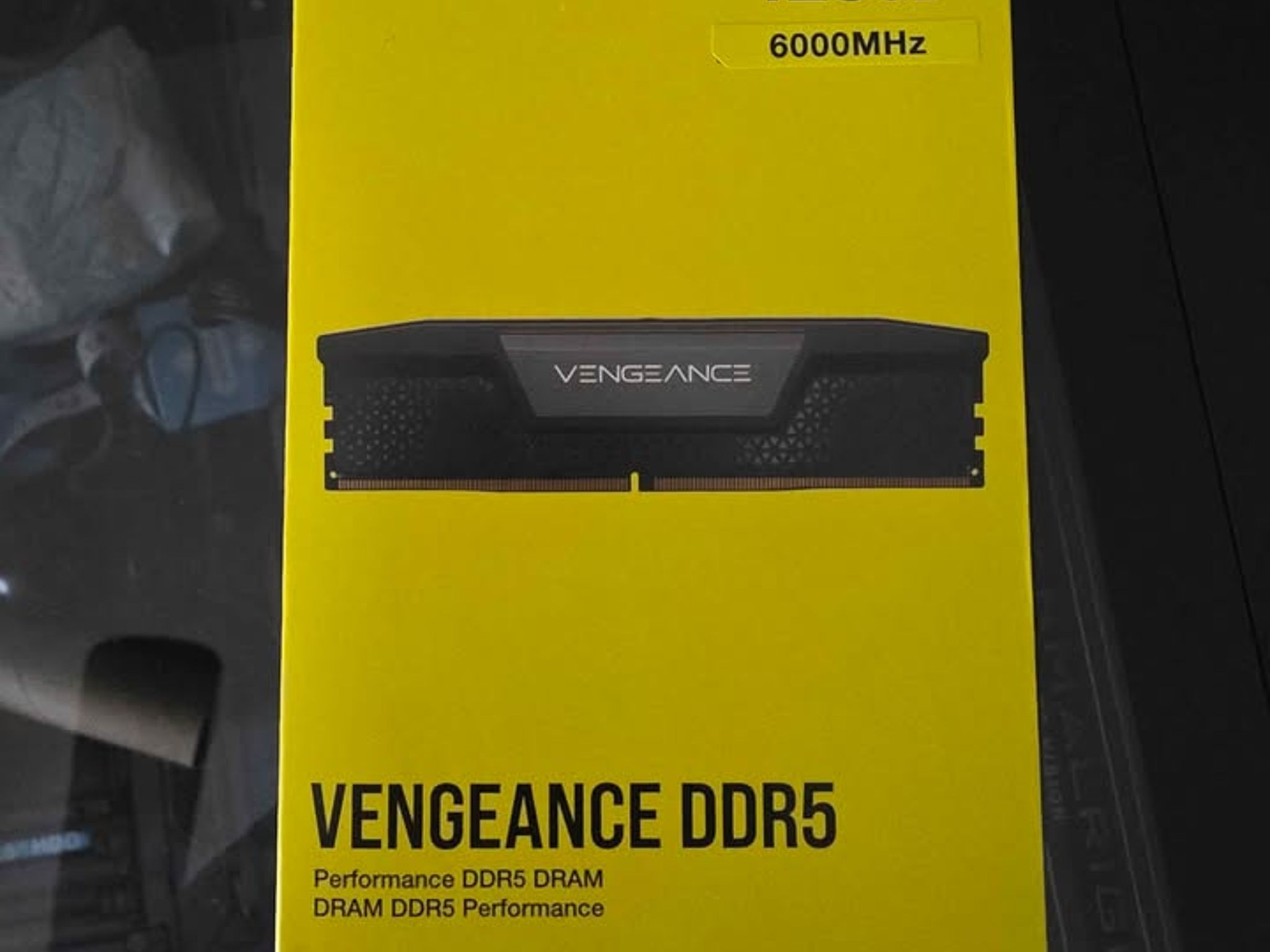 CORSAIR - VENGEANCE 128GB (2x64GB) DDR5 DRAM 6000MT/s CL40 Memory Kit Black | 2 Yr. Warranty