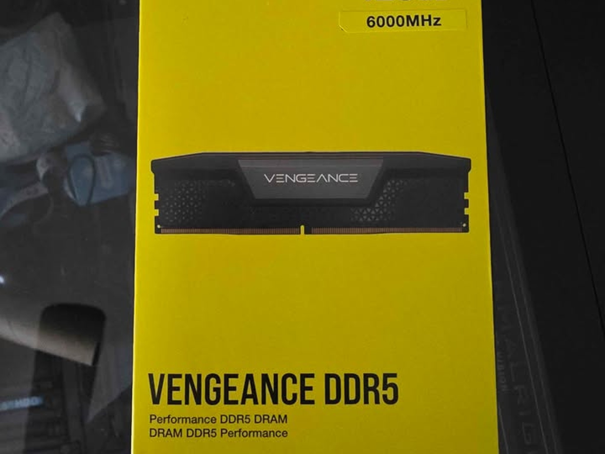 CORSAIR - VENGEANCE 128GB (2x64GB) DDR5 DRAM 6000MT/s CL40 Memory Kit Black | 2 Yr. Warranty