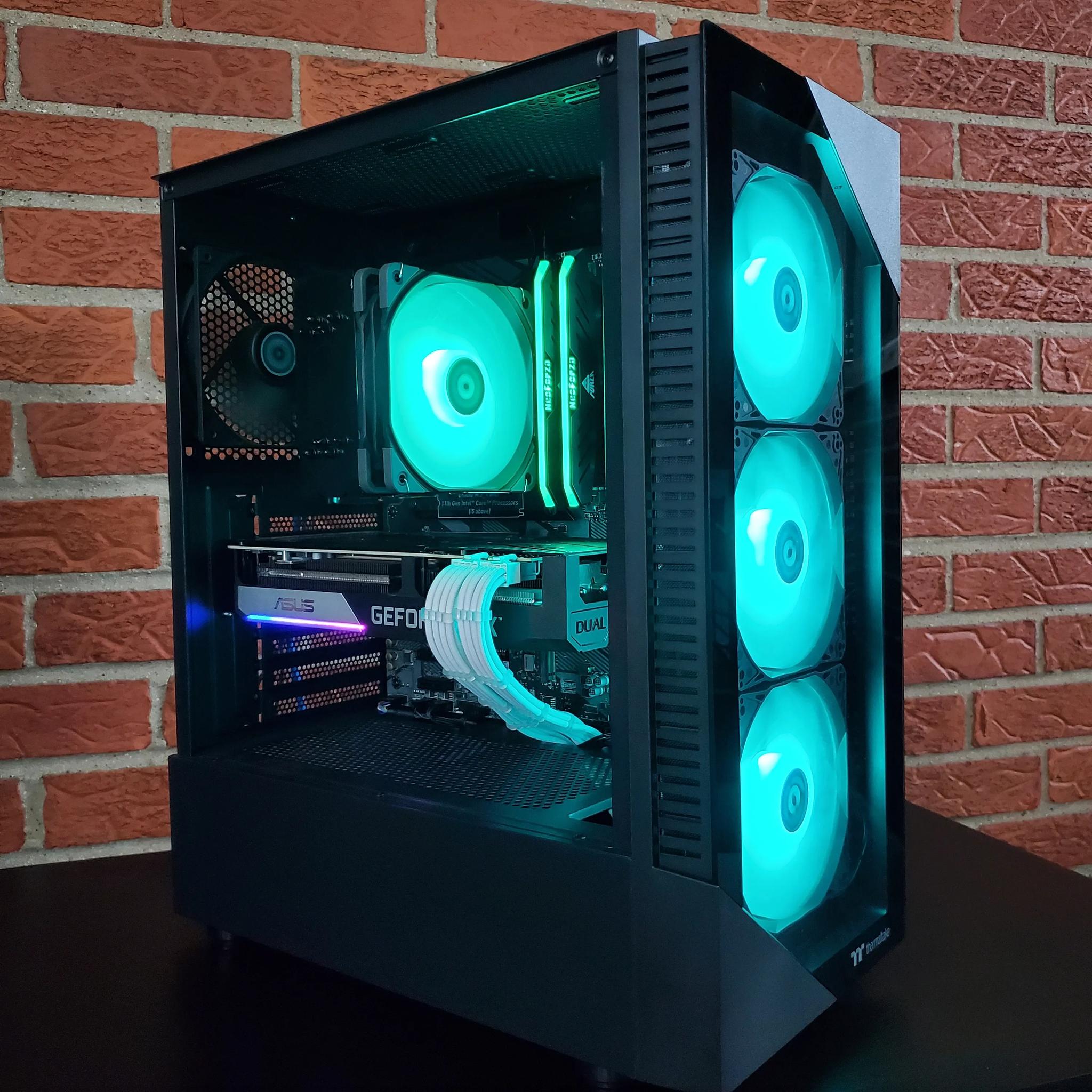 GAMING PC - RTX 3070 - 10600K - 1TB SSD