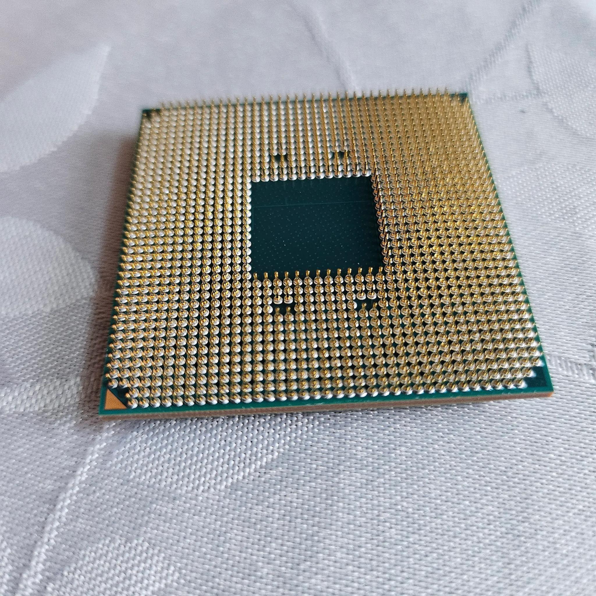 Ryzen 5 5600x + stock cooler