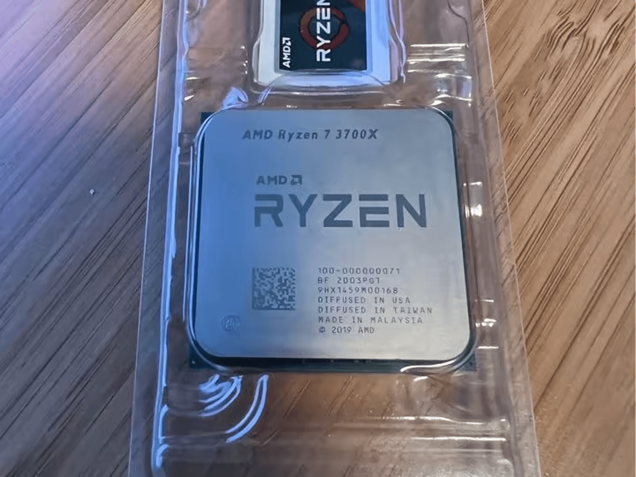  AMD Ryzen 7 3700X CPU