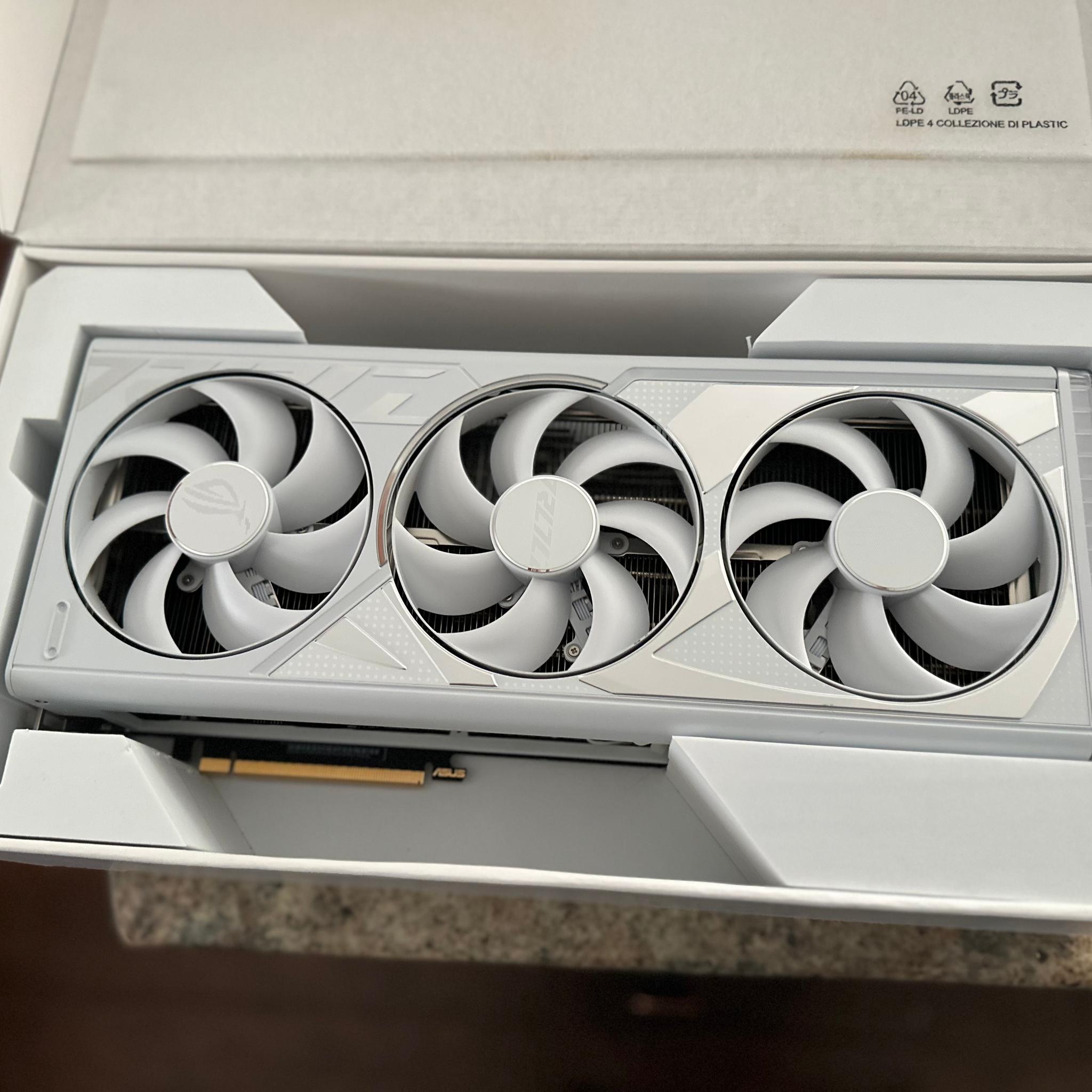 Asus ROG STRIX GAMING GeForce RTX 4090