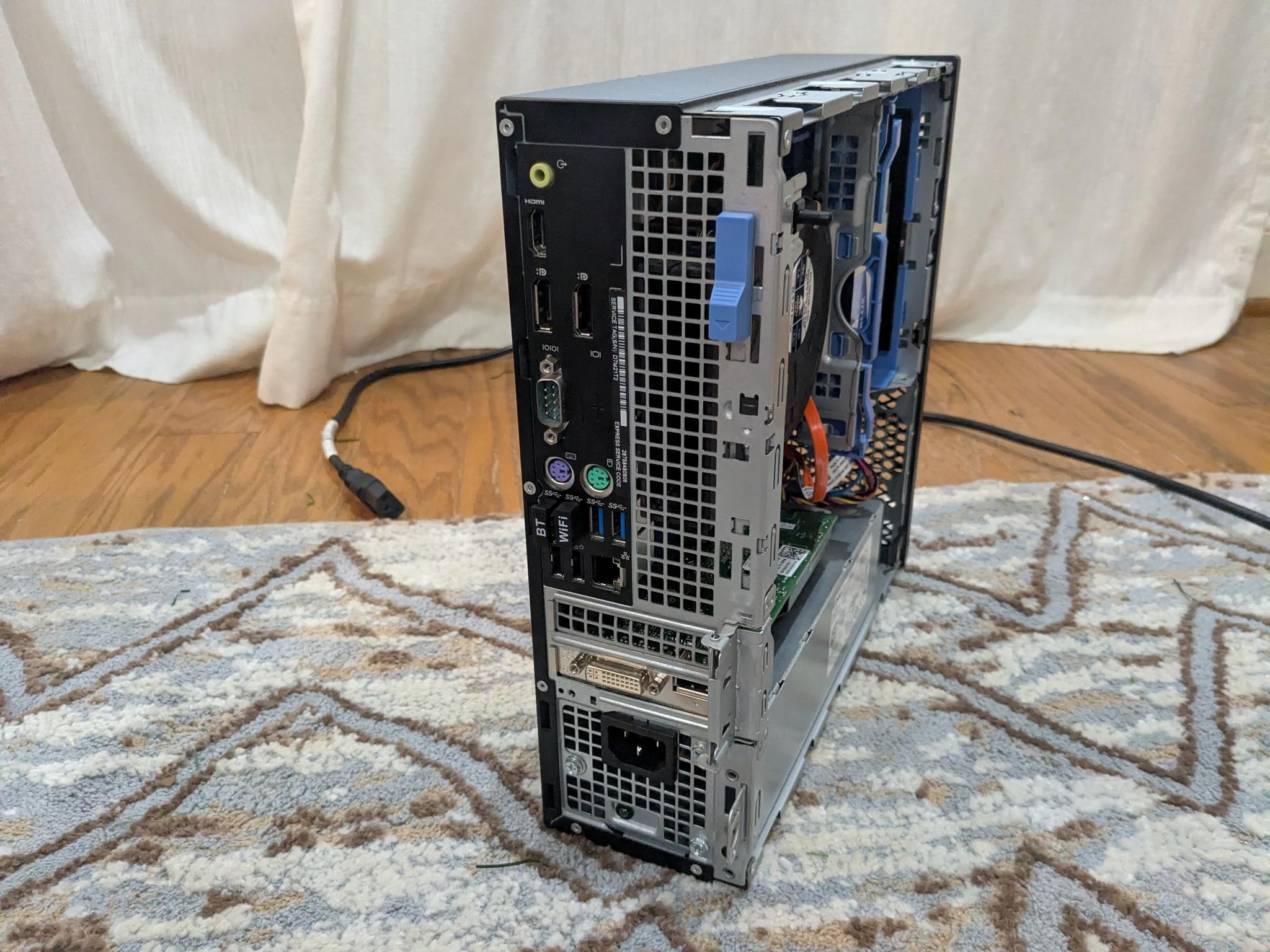 Minecraft/Roblox PC | Windows 11 | i5-7400, 16GB RAM, 250GB SSD, 2GB Nvidia, WiFi