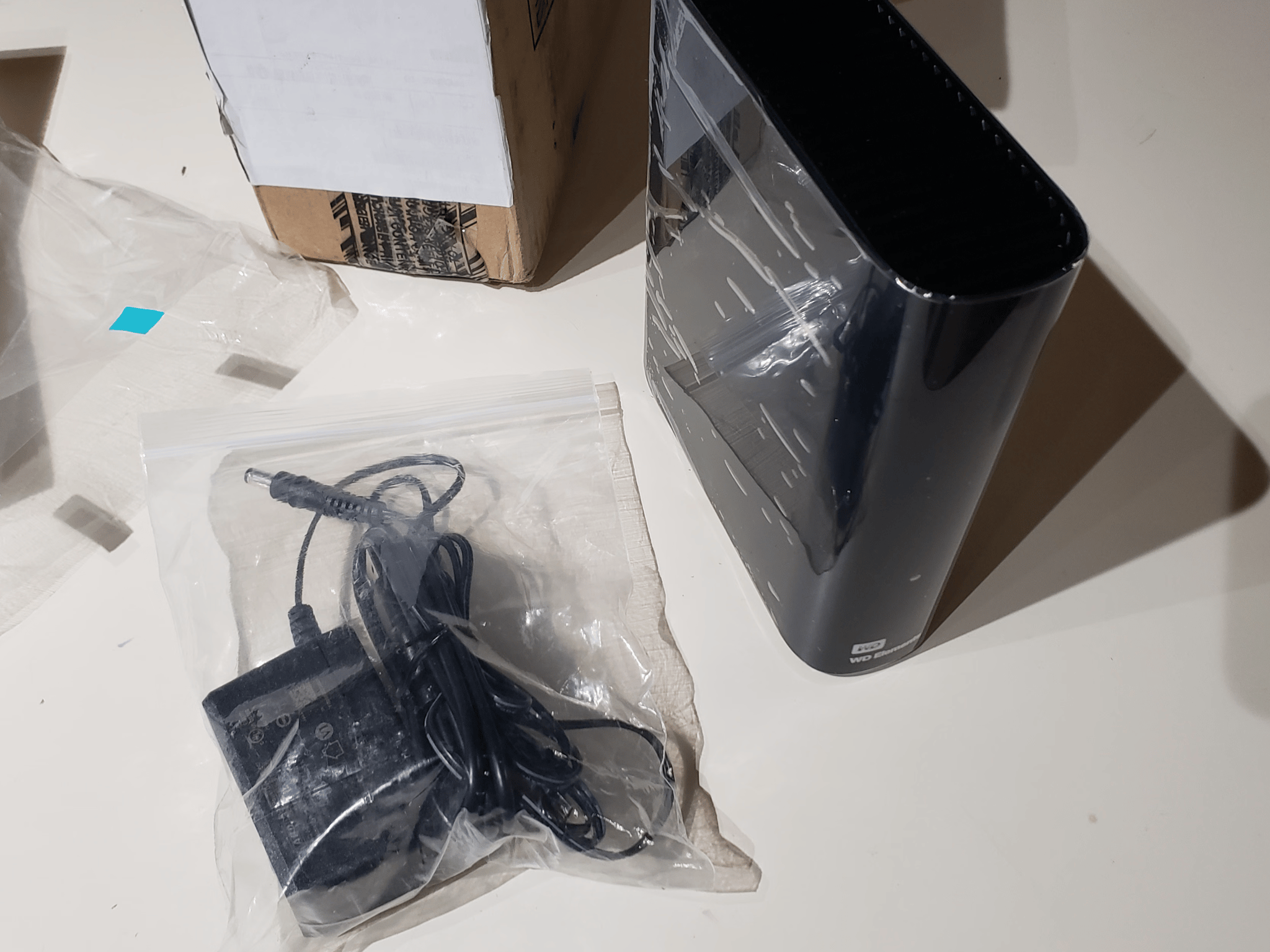 WD 14TB Elements Desktop External Hard Drive - USB 3.0