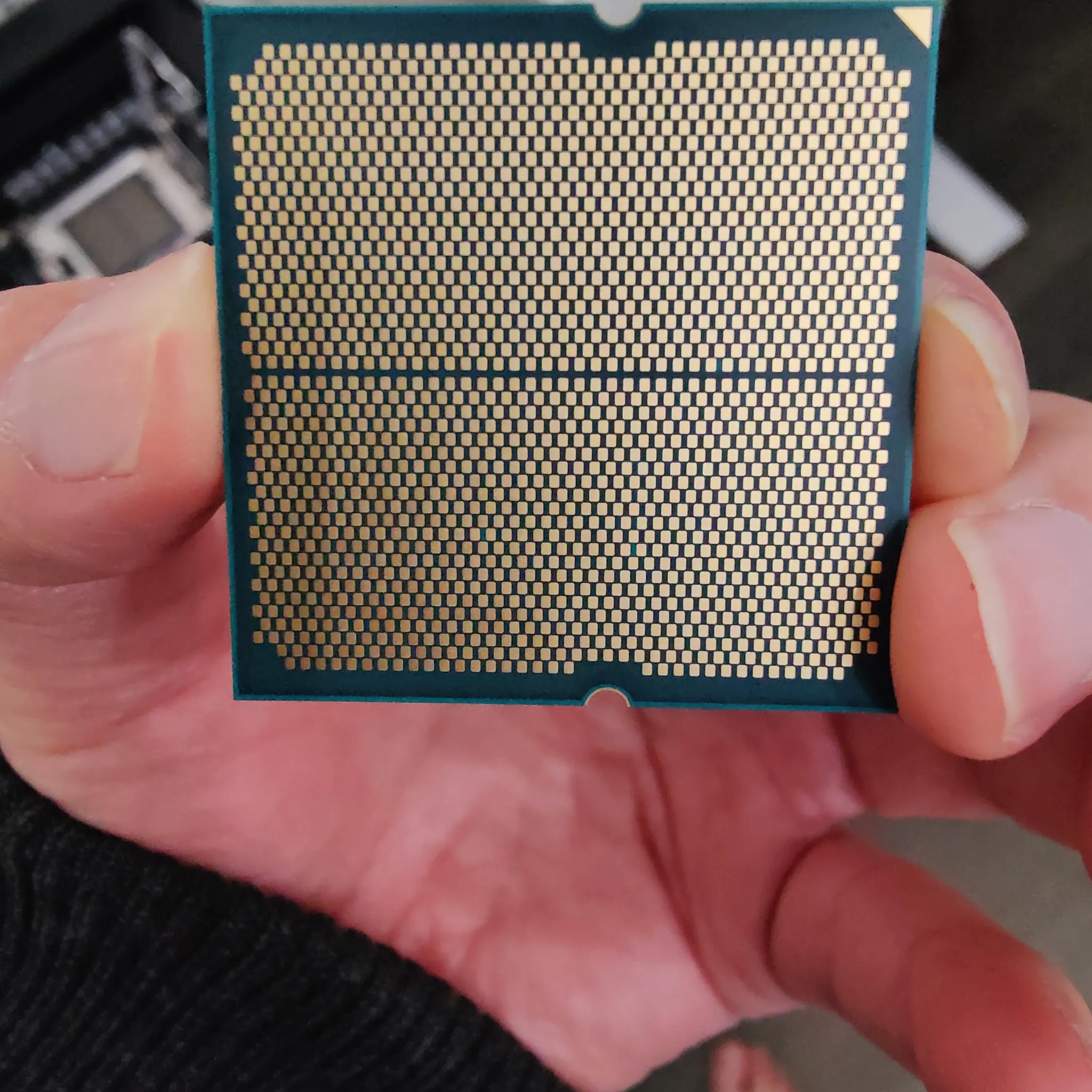 AMD Ryzen 5 7600