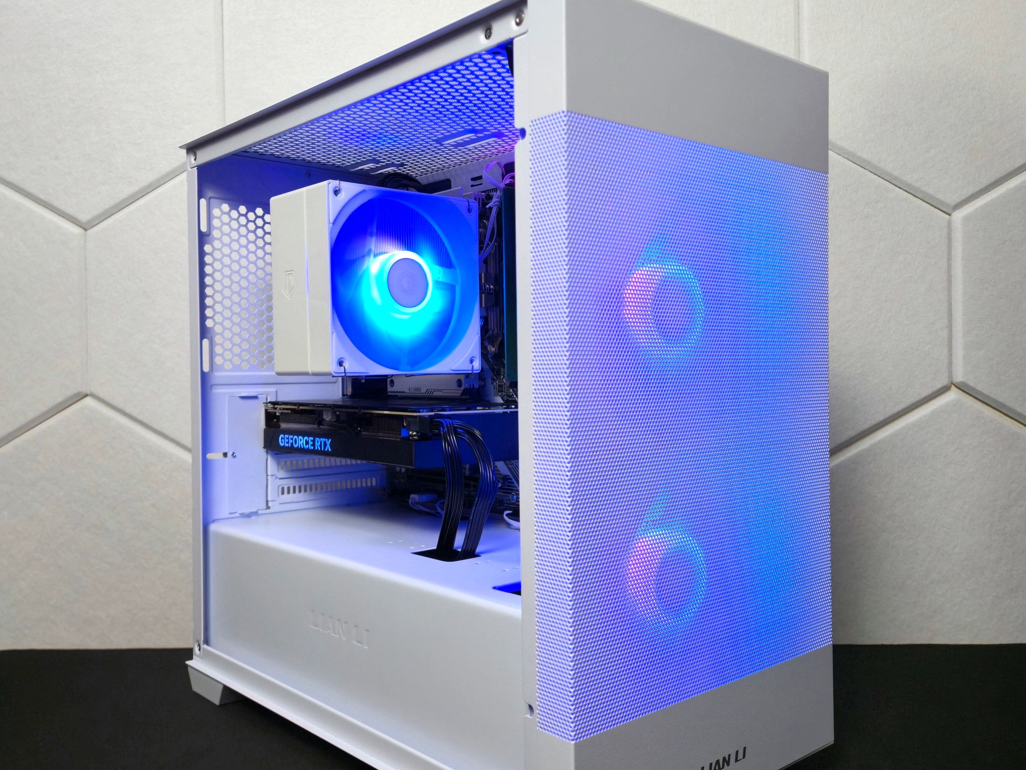RTX 4060TI 8GB | Ryzen 7 8700F | 16GB DDR5 | 512GB SSD + 1TB HDD | Win 11 Home | WIFI+BT "Wisp"