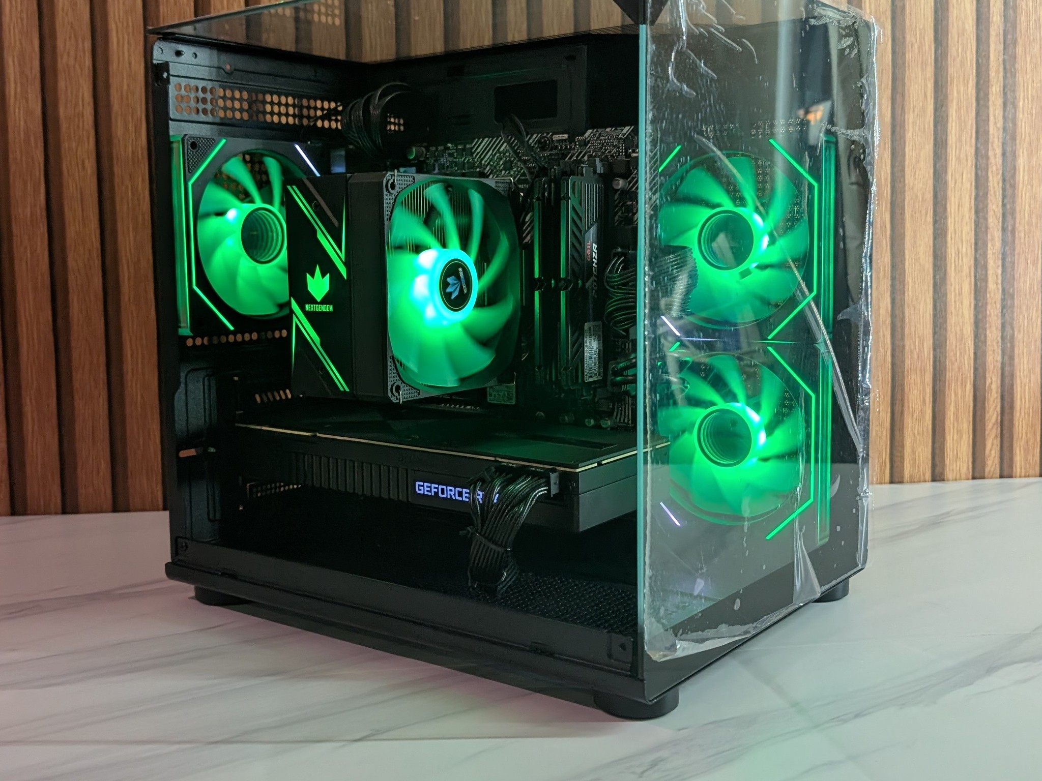 RTX 2080 | RYZEN 7 2700X | 500GB NVME | 16GB DDR4 | 650W