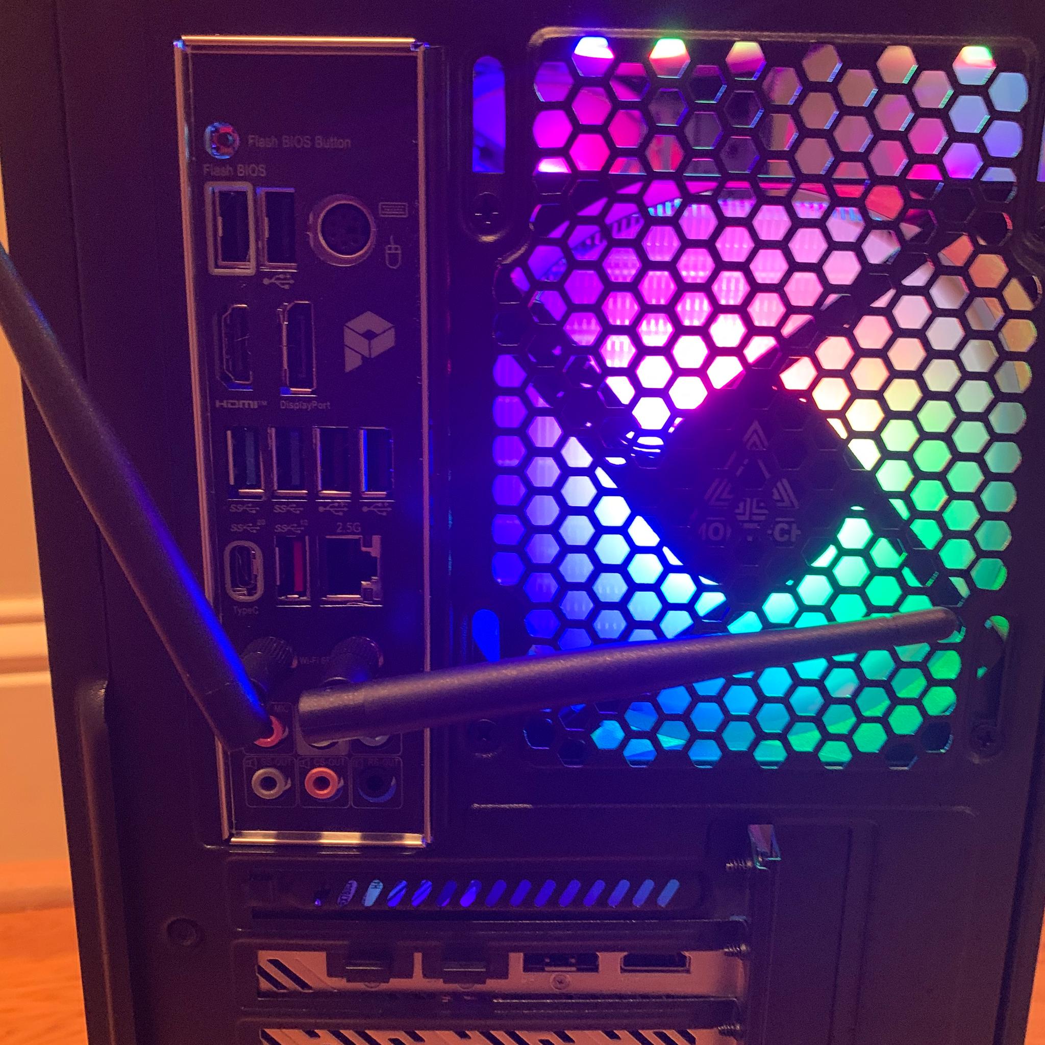 NEW i5 12600KF RX 7800XT MID-RANGE CUSTOM GAMING PC 16GB RAM RGB LIGHTS 1TB SSD WINDOWS 10 WIFI