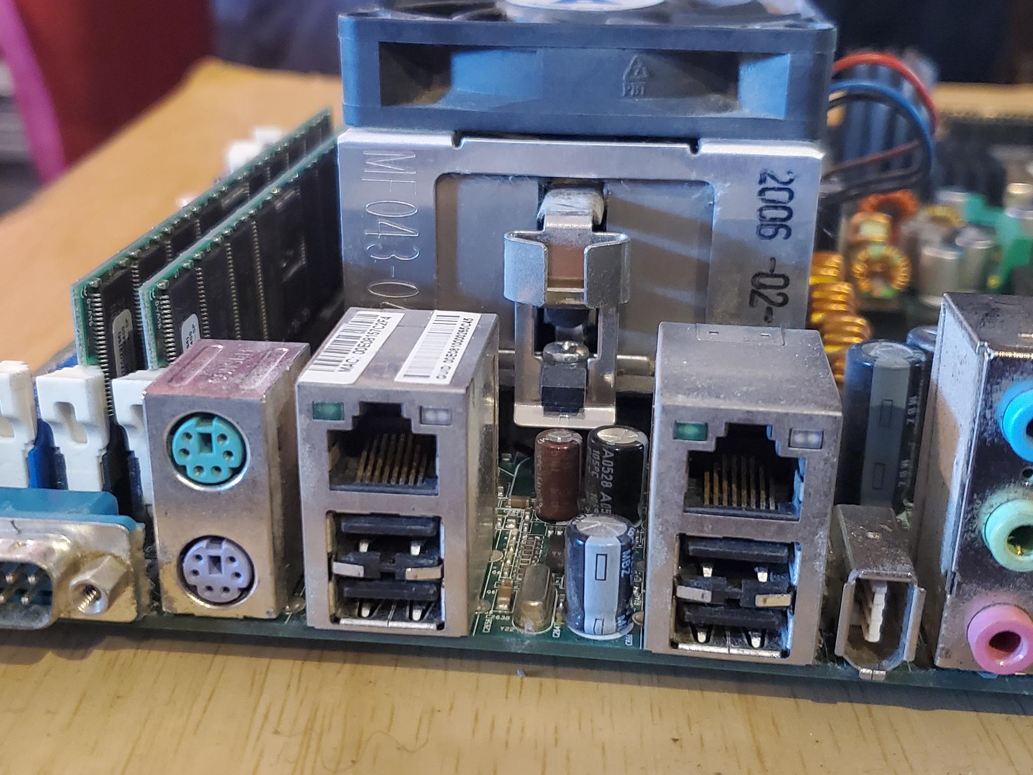 Tyan S2895A2RNF Server Motherboard, CPUs, Ram Combo