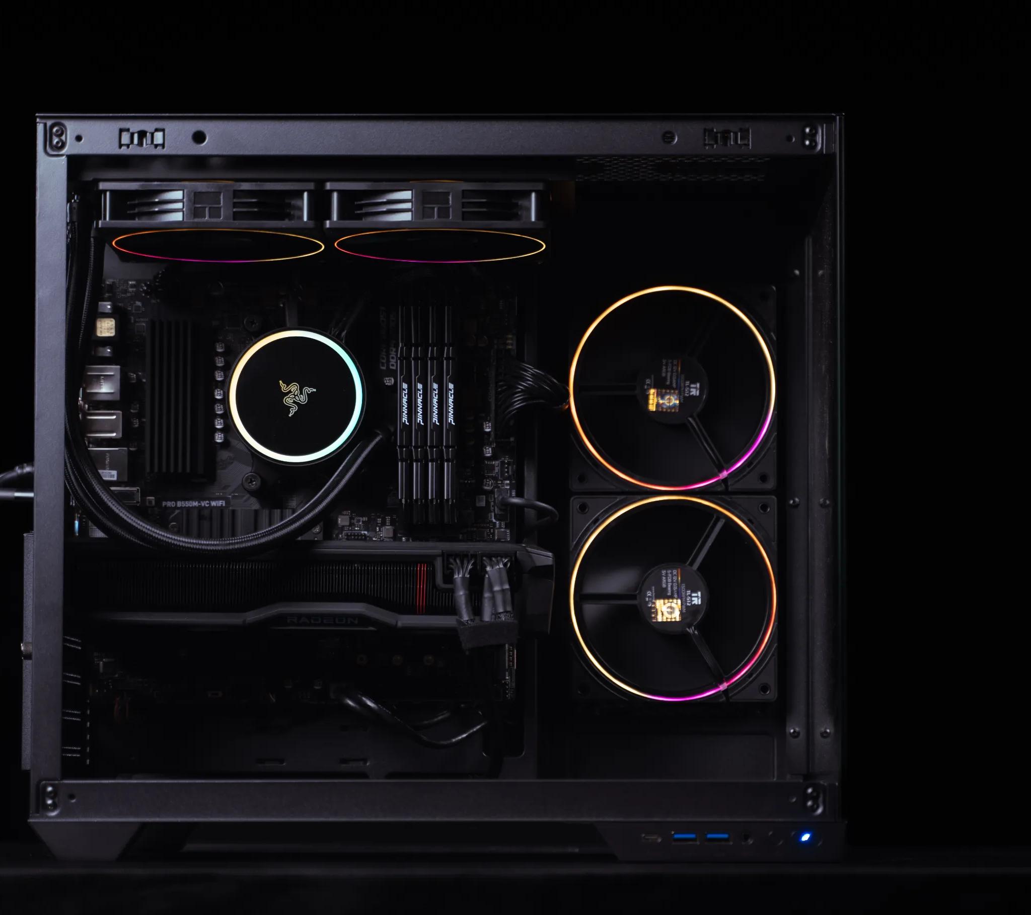 “Chrysochroa 2f” RX 7800 XT Ryzen 7 32GB Windows 11 2TB Gaming PC Powerhouse