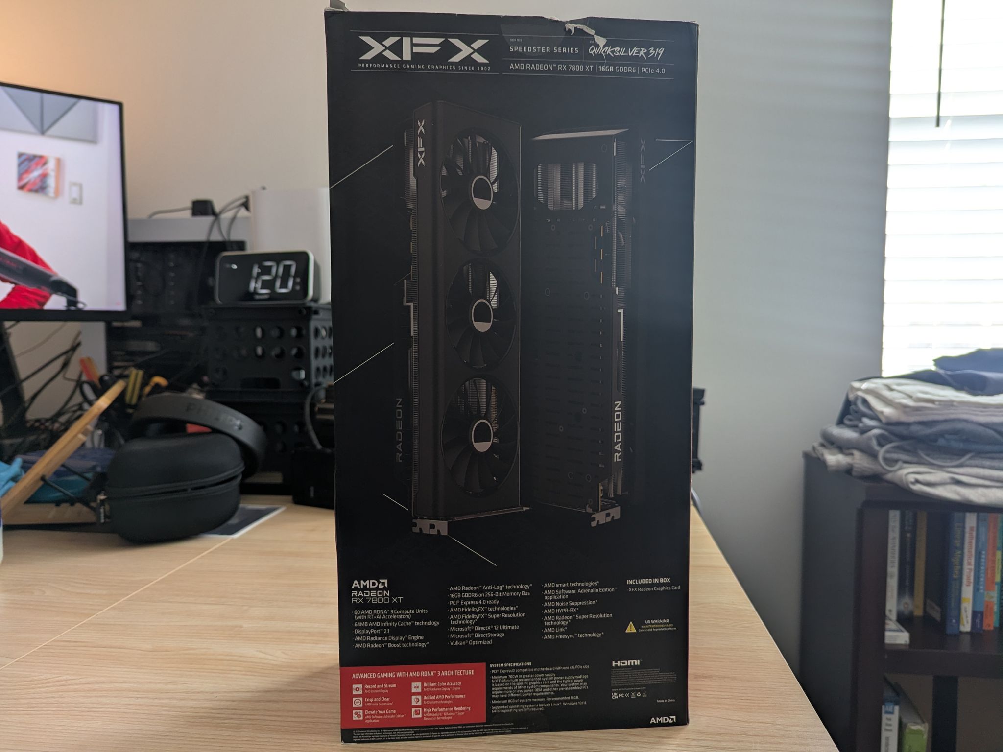 7800 XT (XFX SPEEDSTER QICK319 Radeon RX 7800 XT)