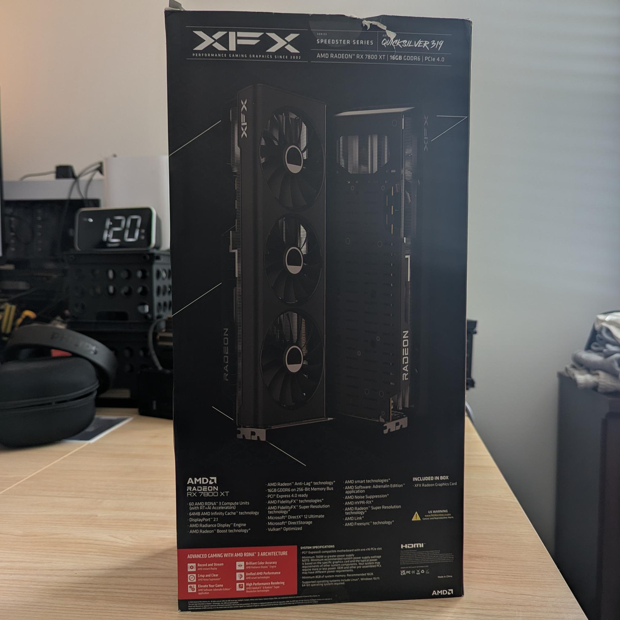 7800 XT (XFX SPEEDSTER QICK319 Radeon RX 7800 XT)