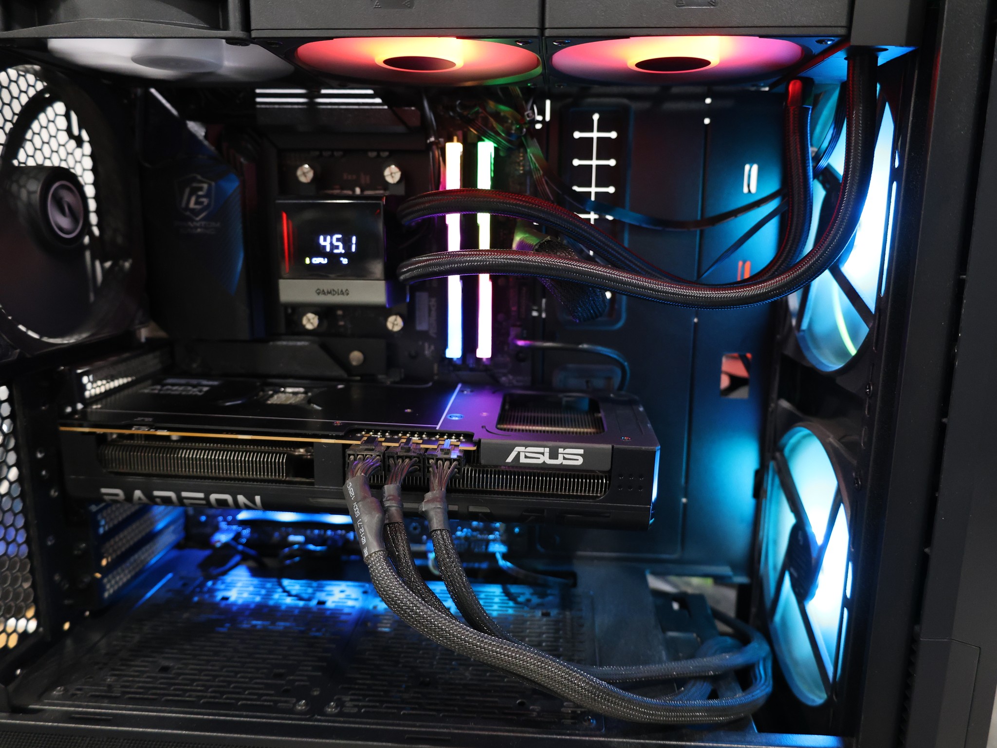 1440p/4K Ready 7700X | 9070XT | 2TB | 32GB PC