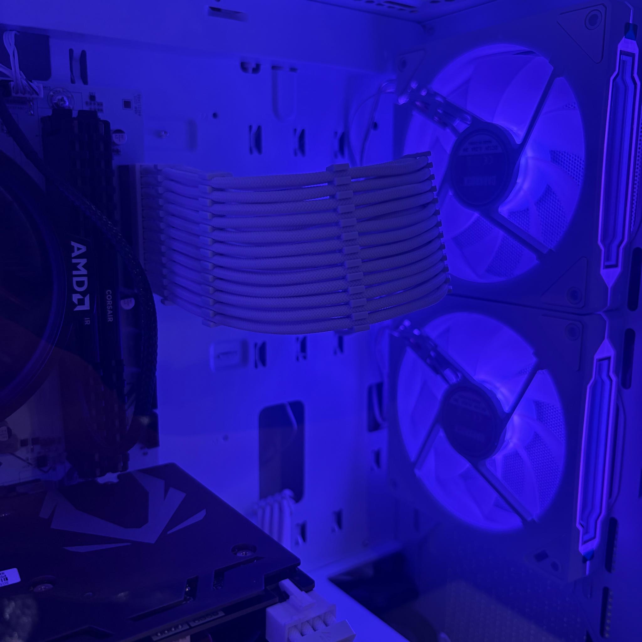 Great White ⚪️ RTX 2060 | Ryzen 5 | 16GB | Gaming Pc