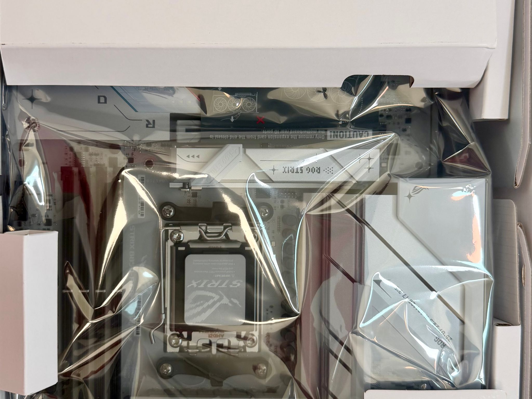 [Open-Box Excellent] ASUS ROG STRIX B850-A GAMING WIFI 7 Motherboard (White) [W] $225 Shipped